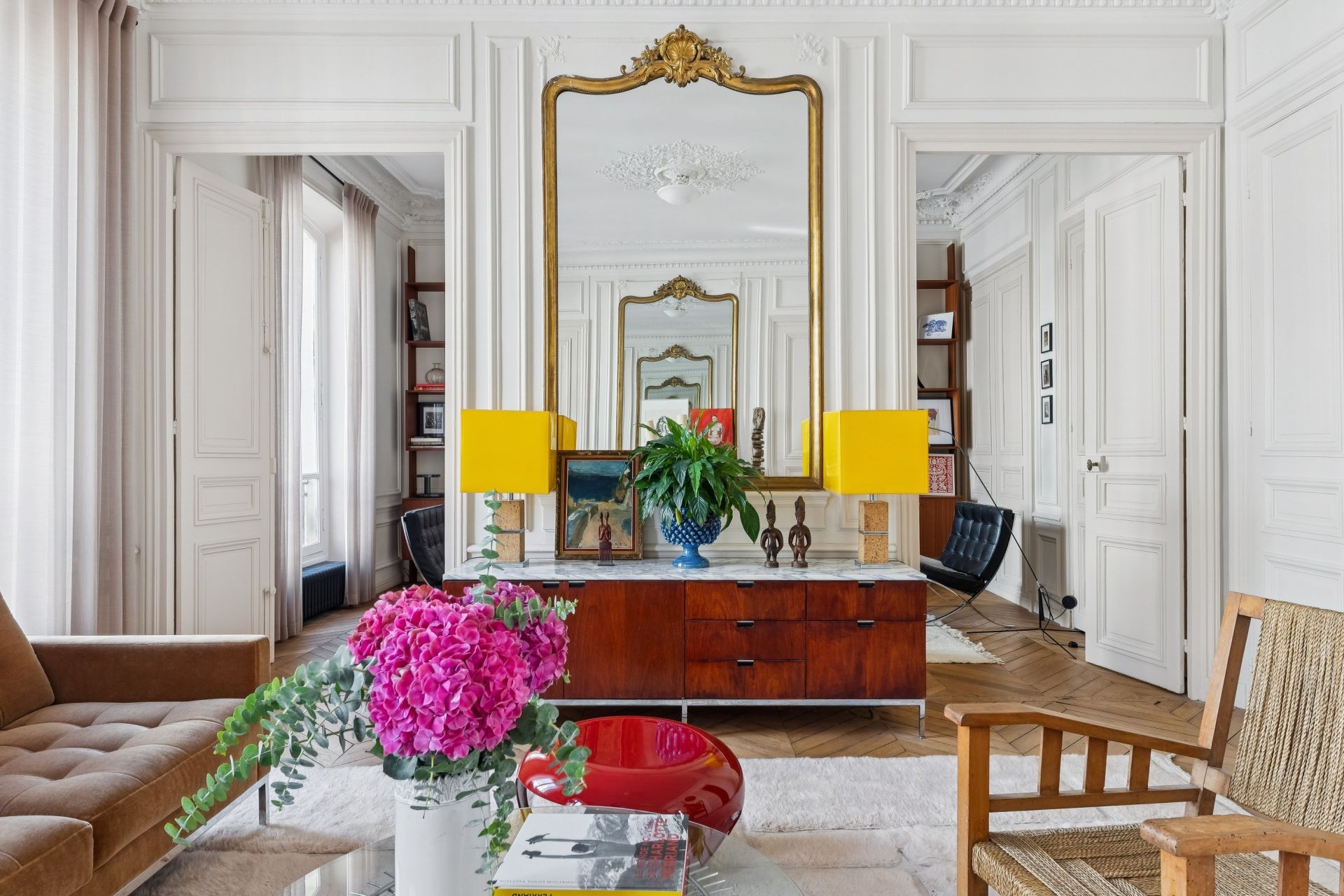 luxury apartment 5 Rooms for sale on PARIS (75009)