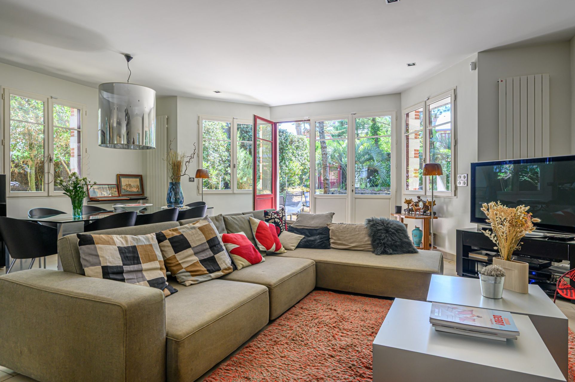 luxury house 7 Rooms for sale on LA BAULE (44500)