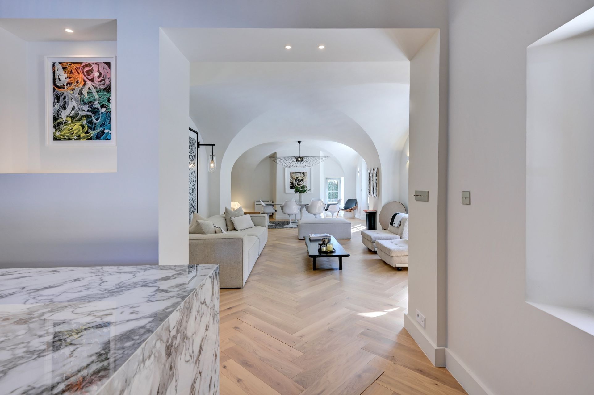 luxury house 10 Rooms for sale on AIX EN PROVENCE (13100)