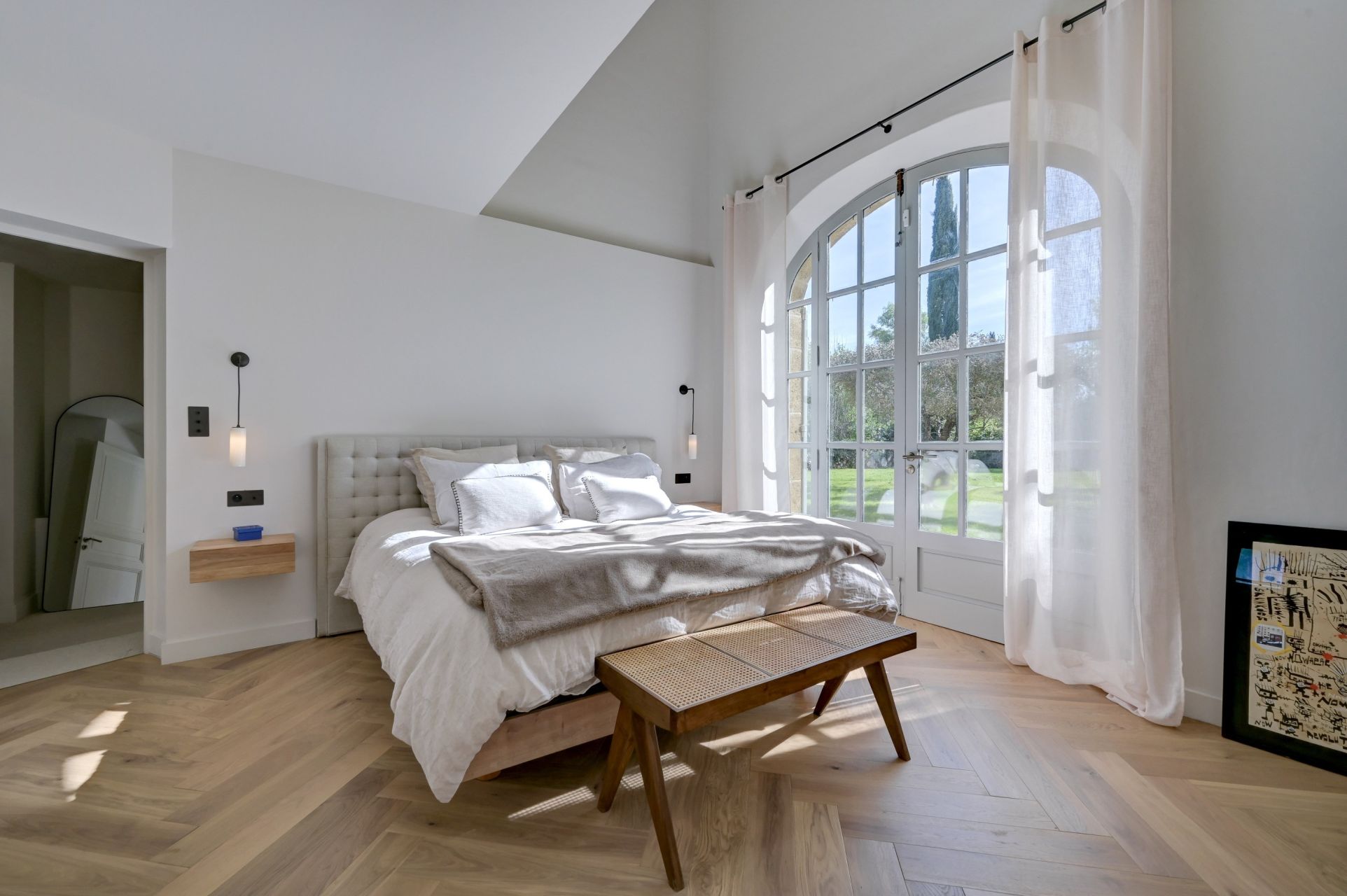 luxury house 10 Rooms for sale on AIX EN PROVENCE (13100)
