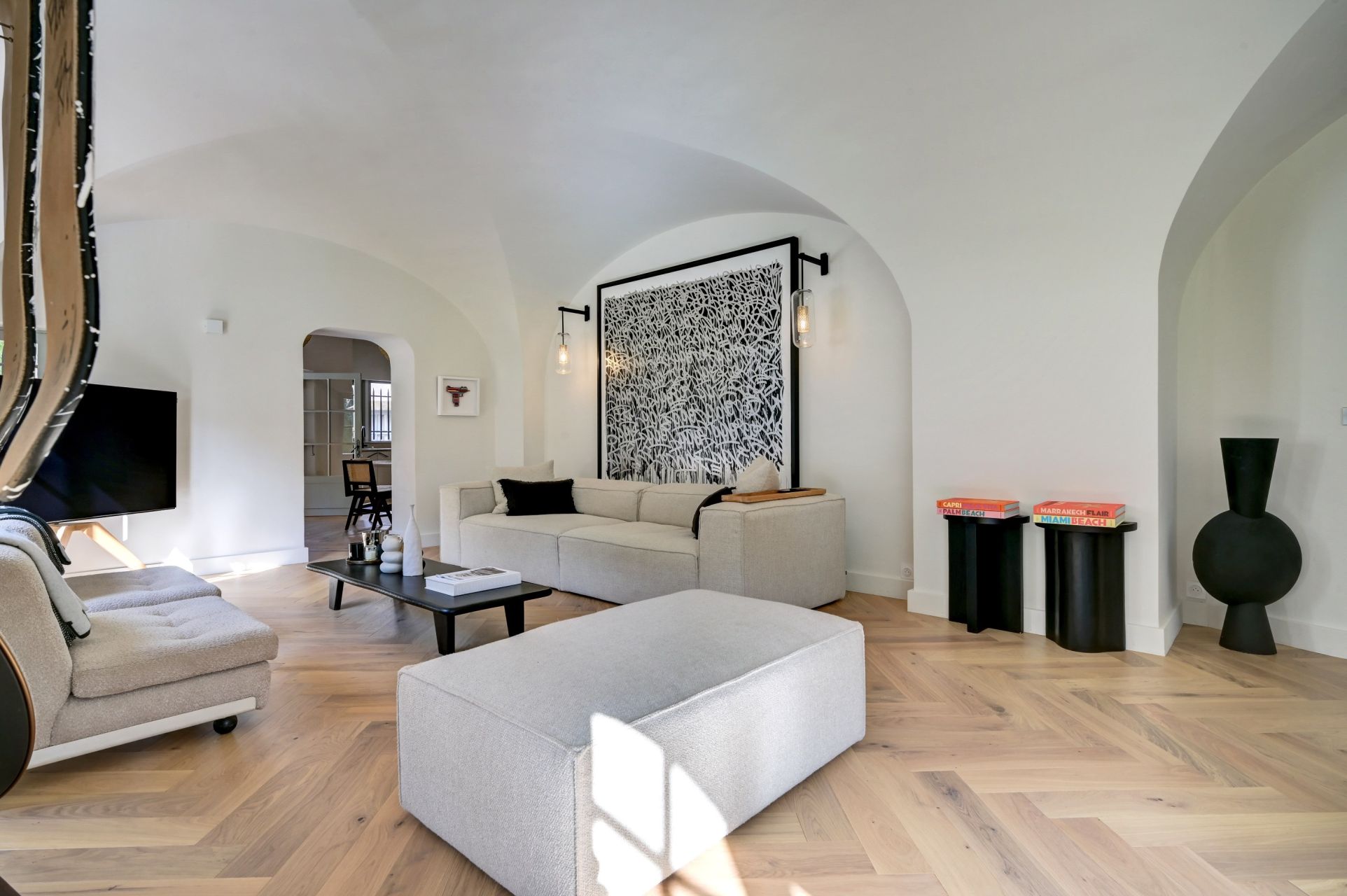 luxury house 10 Rooms for sale on AIX EN PROVENCE (13100)