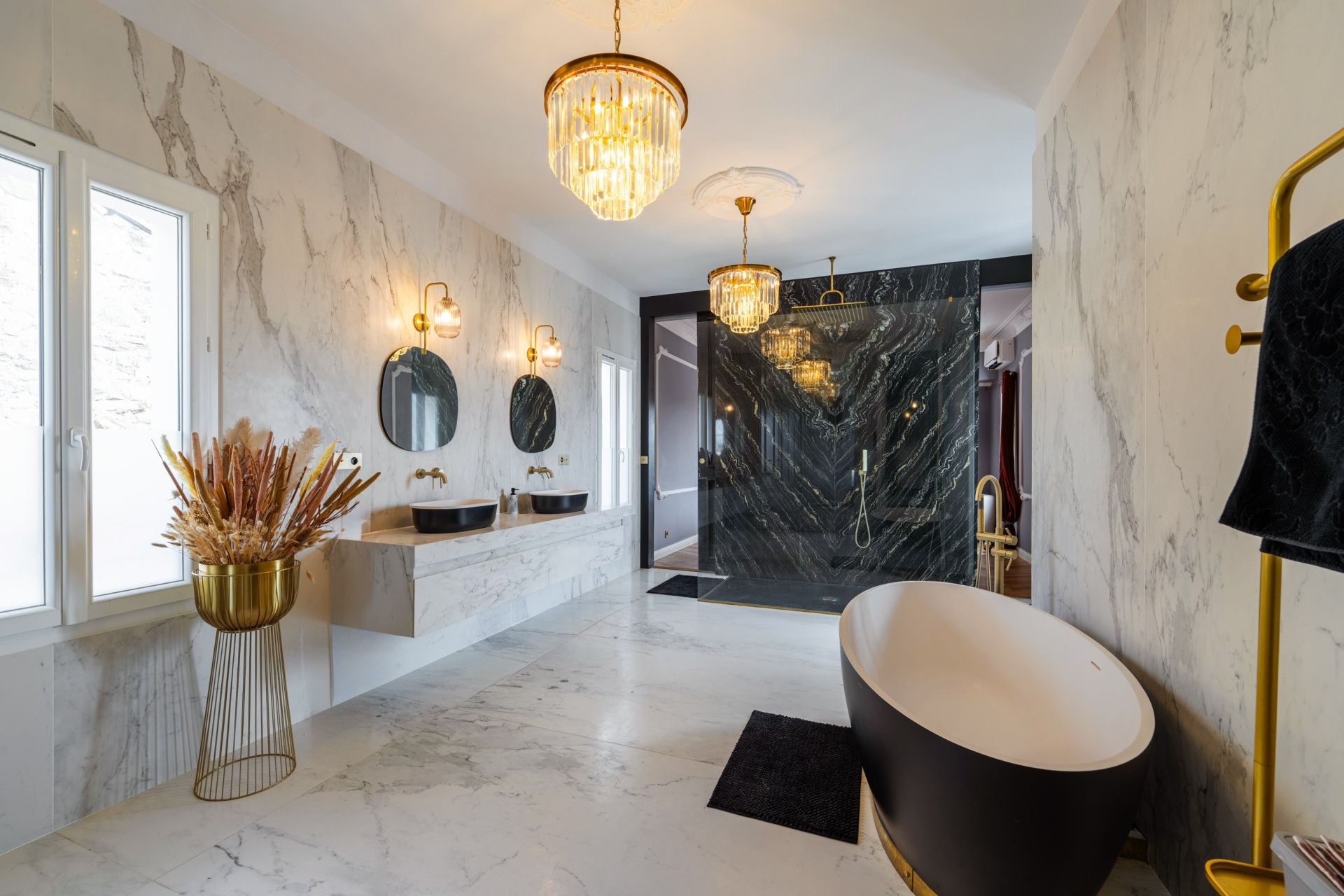 maison de luxe 15 Pièces en vente sur LE BRUSC (83140)