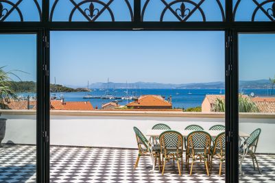 Sale Luxury house Le Brusc 15 Rooms 650 m²