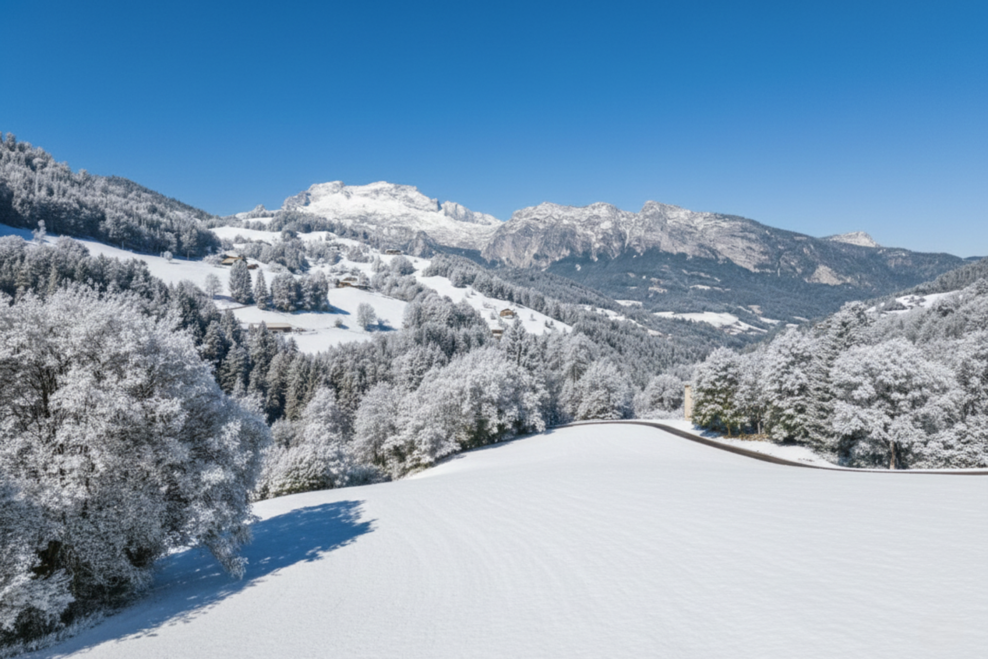 luxury house 15 Rooms for sale on MANIGOD (74230)