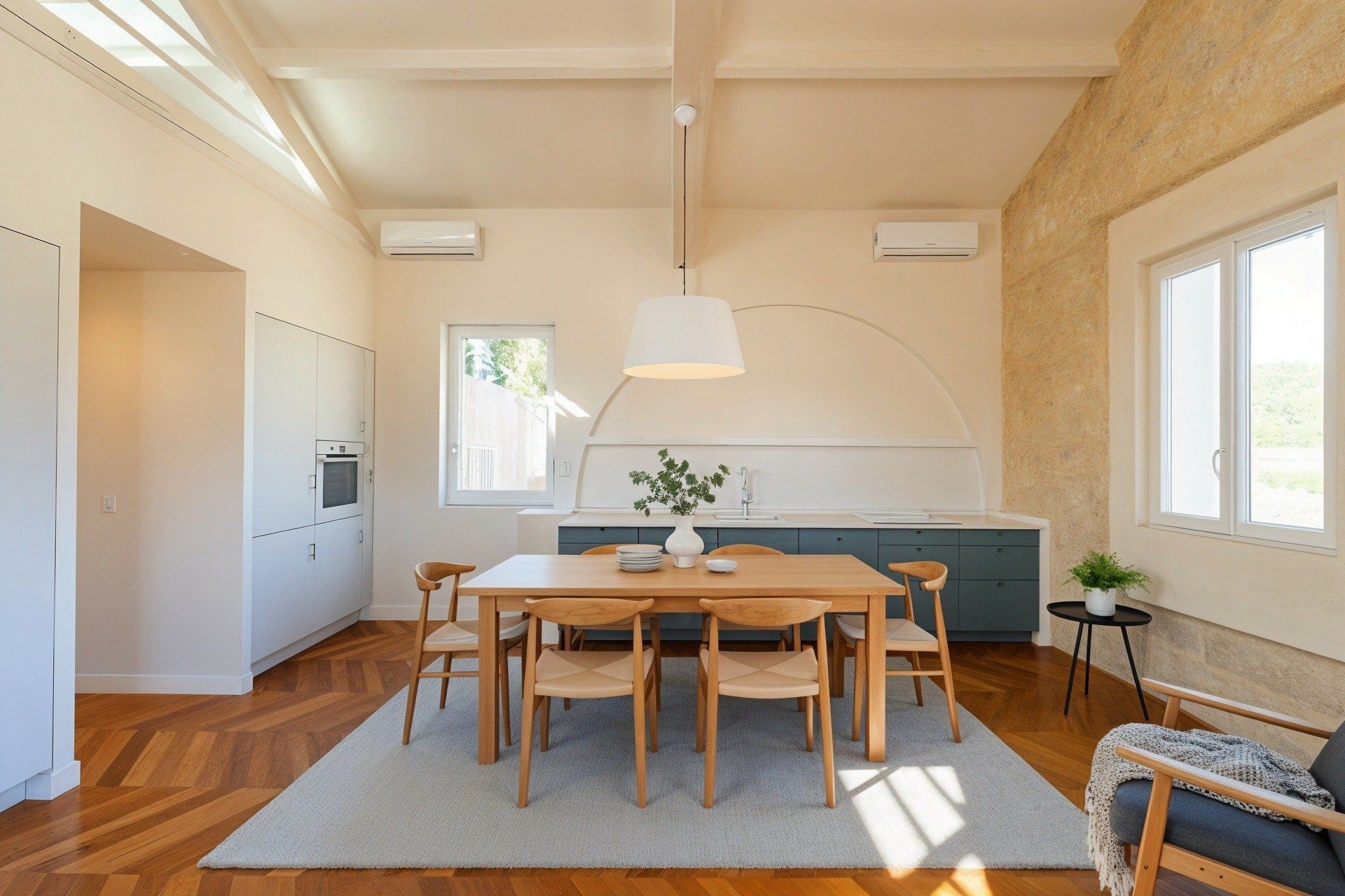 luxury house 6 Rooms for sale on CASSIS (13260)