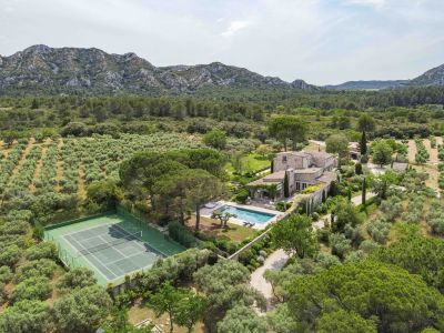 Vente Maison de luxe Eygalières 12&nbsp;Pièces 675&nbsp;m²