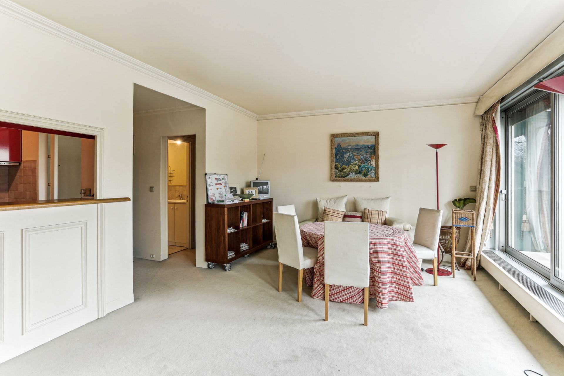luxury apartment 2 Rooms for sale on PARIS (75116)