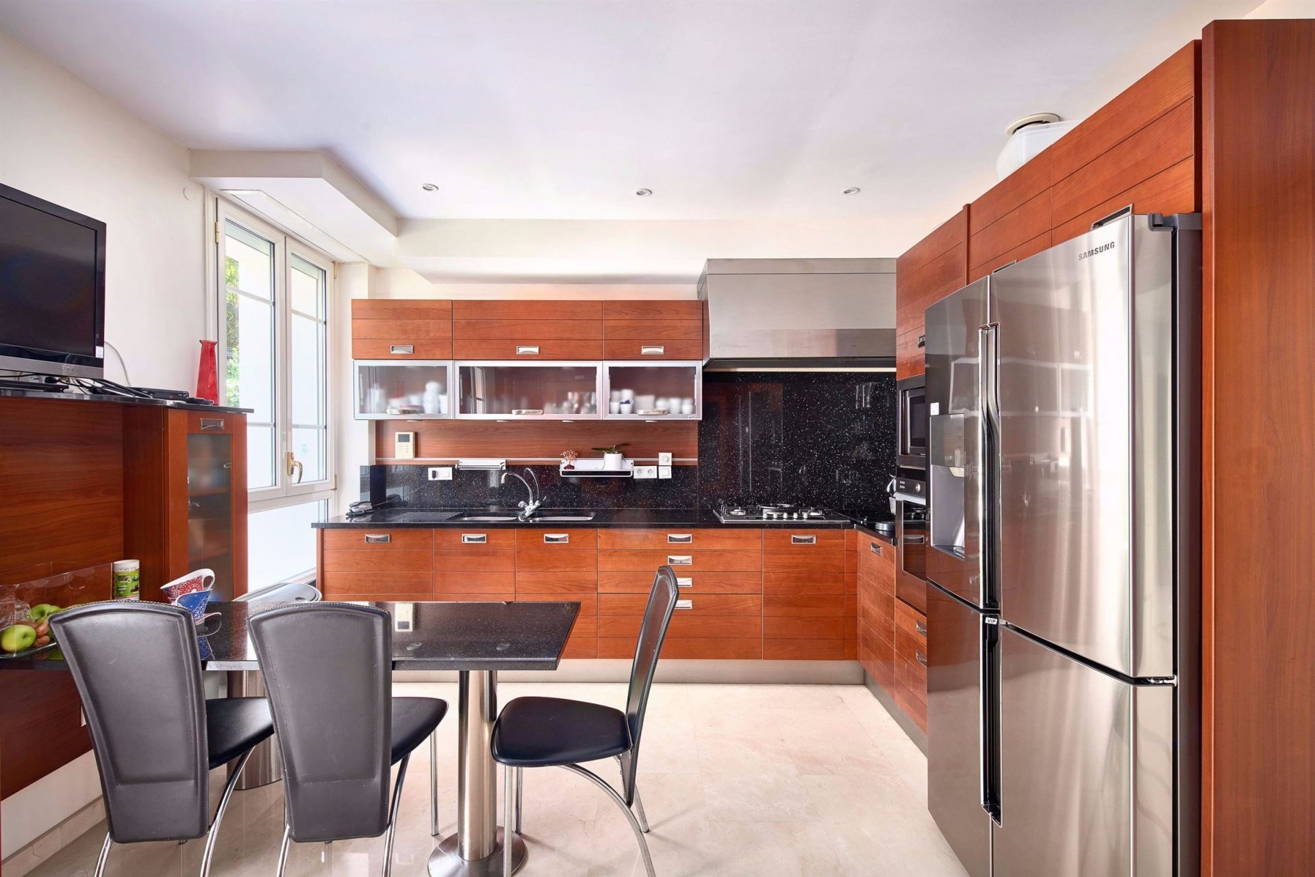 townhouse 7 Rooms for sale on CANNES (06400)