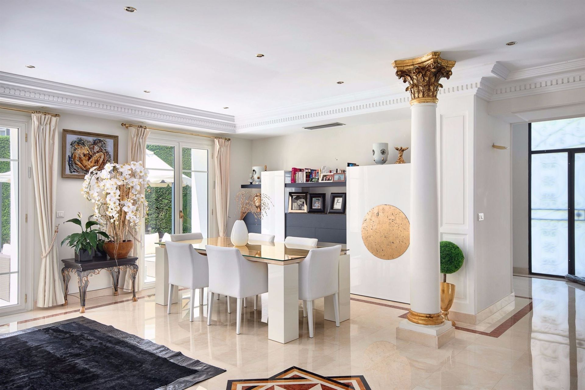 townhouse 7 Rooms for sale on CANNES (06400)