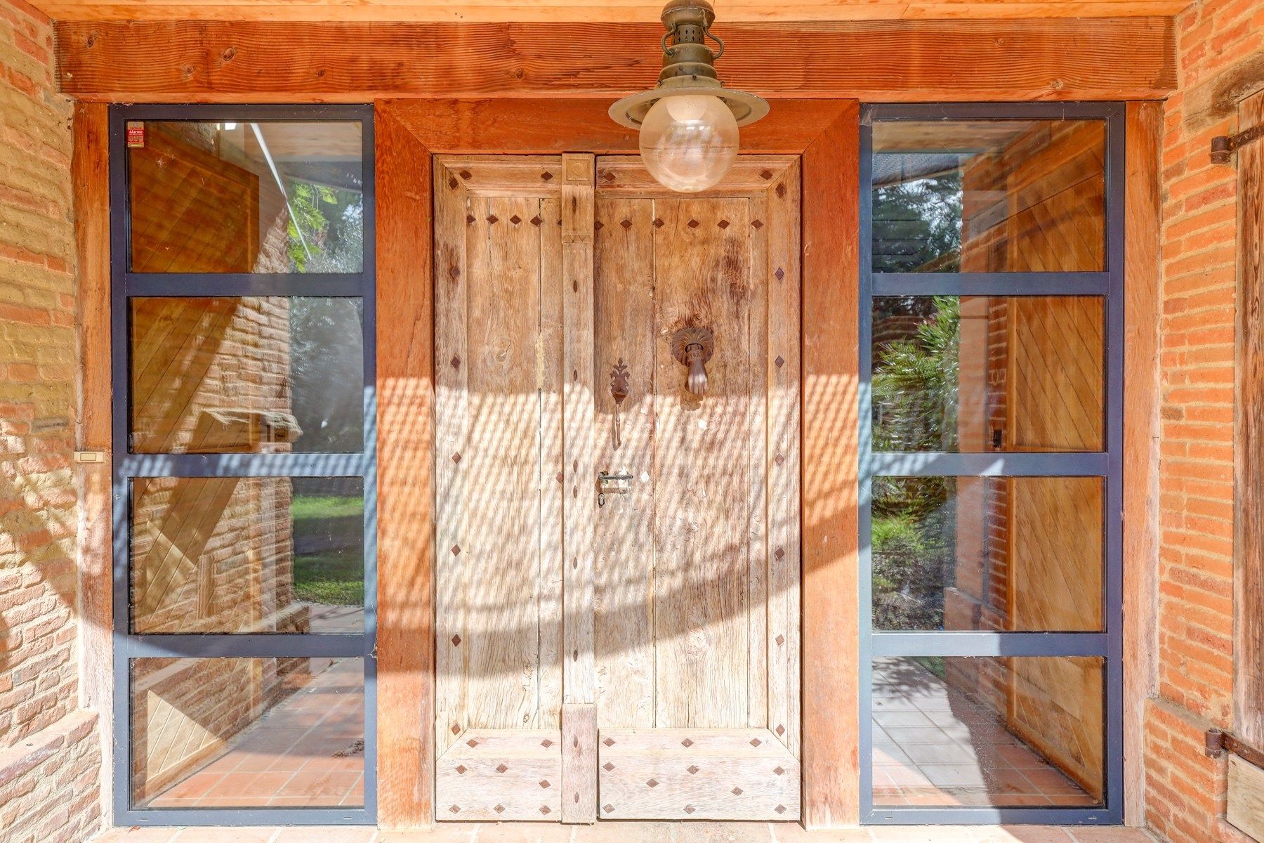 luxury house 12 Rooms for sale on LAYRAC SUR TARN (31340)