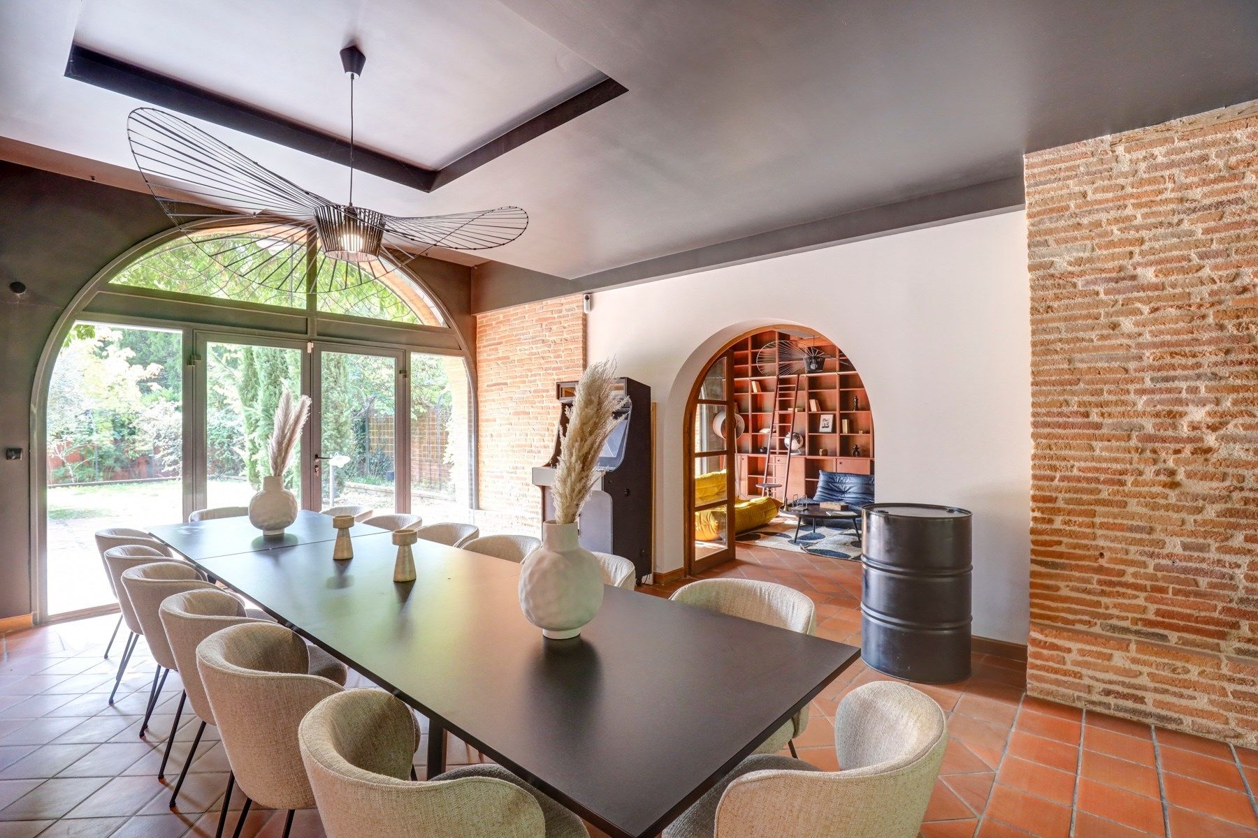 luxury house 12 Rooms for sale on LAYRAC SUR TARN (31340)