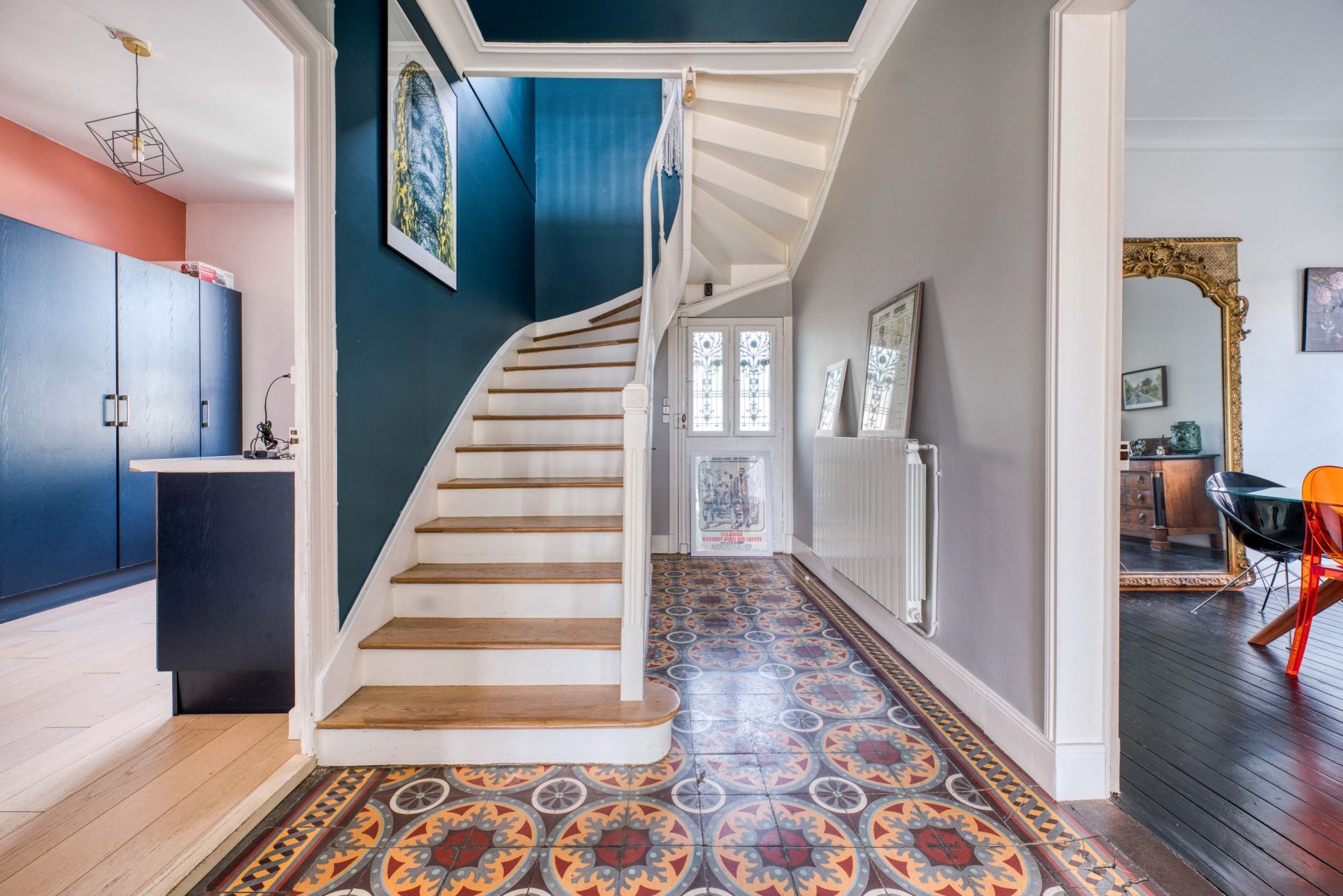 luxury house 6 Rooms for sale on CHATELAILLON PLAGE (17340)