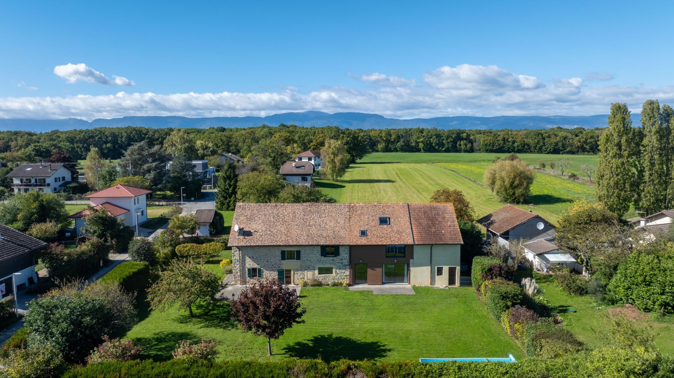 maison de luxe 9 Pièces en vente sur MASSONGY (74140)