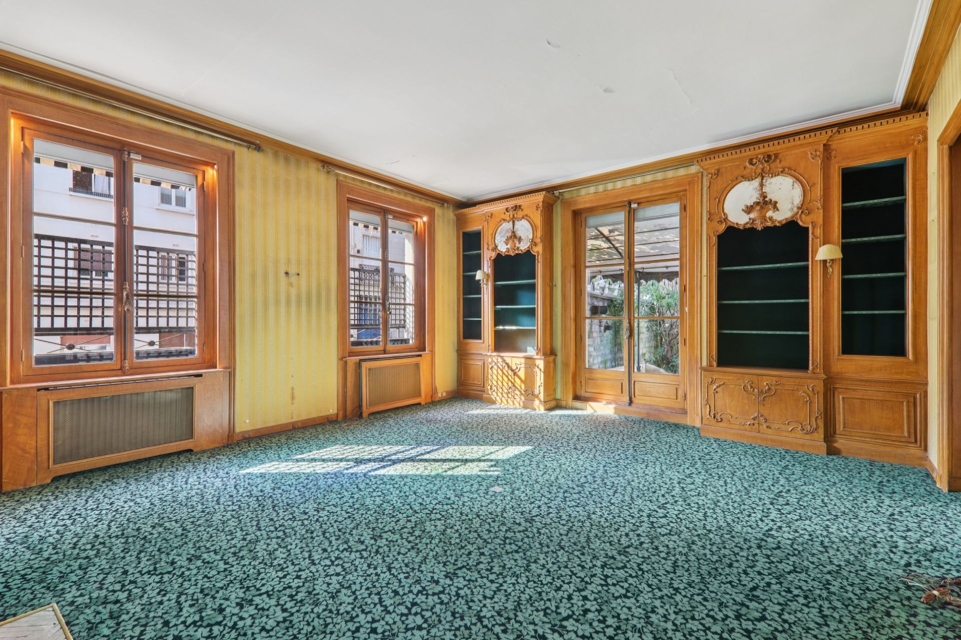 hôtel particulier 15 Pièces en vente sur PARIS (75016)