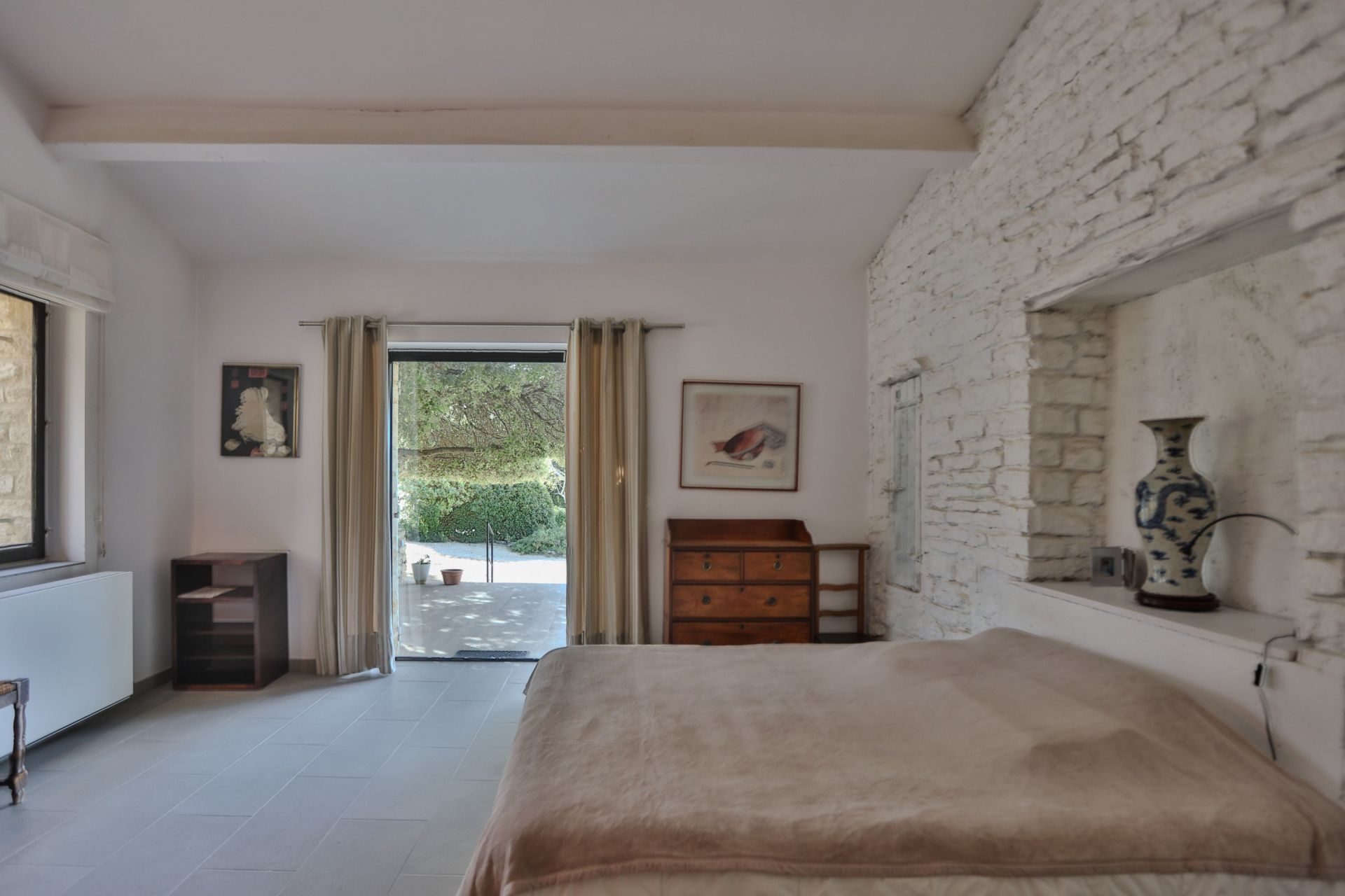 luxury house 7 Rooms for sale on GORDES (84220)