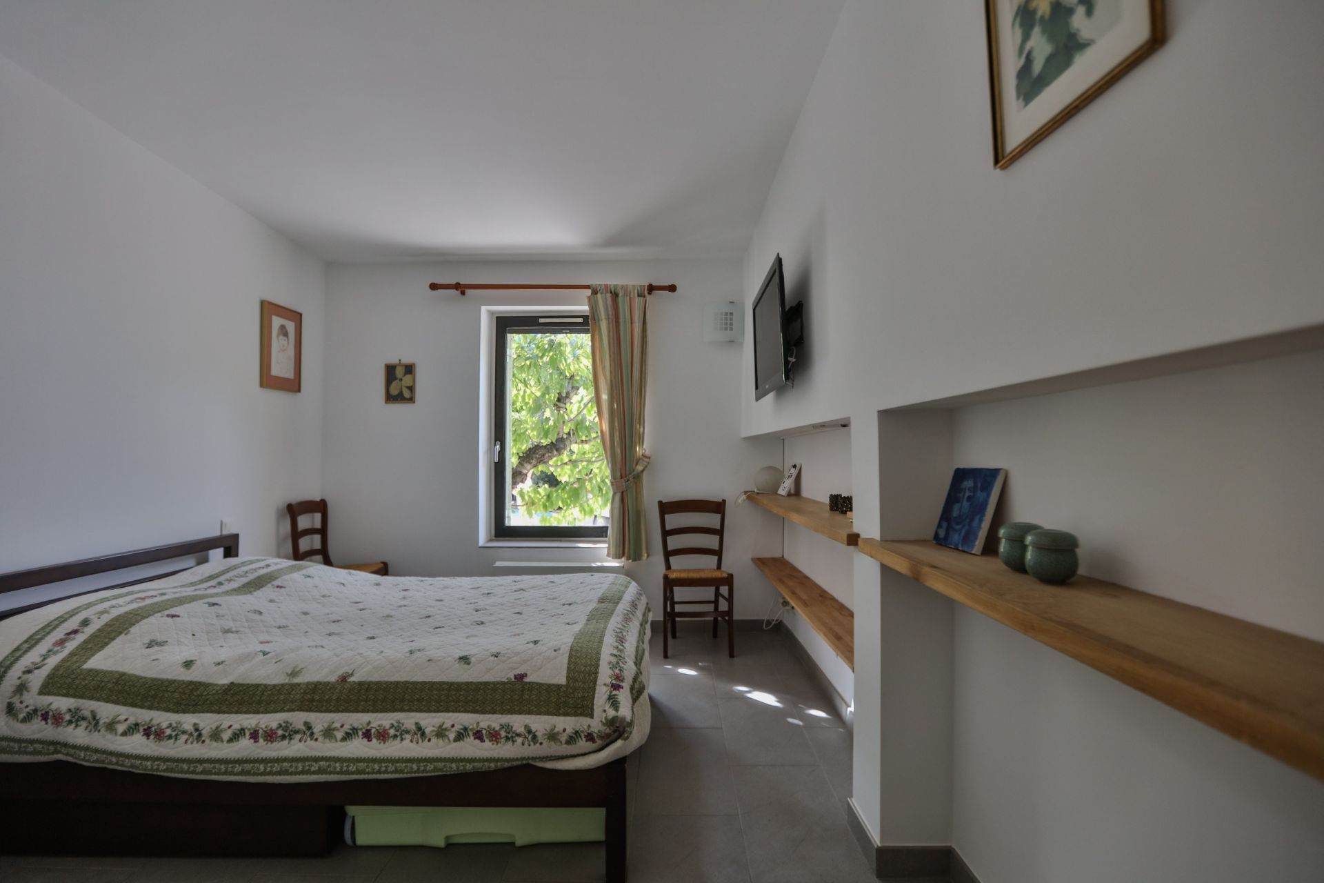 luxury house 7 Rooms for sale on GORDES (84220)