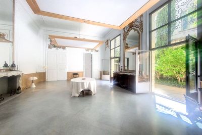 Sale Mansion (hôtel particulier) Uzès 5 Rooms 260 m²
