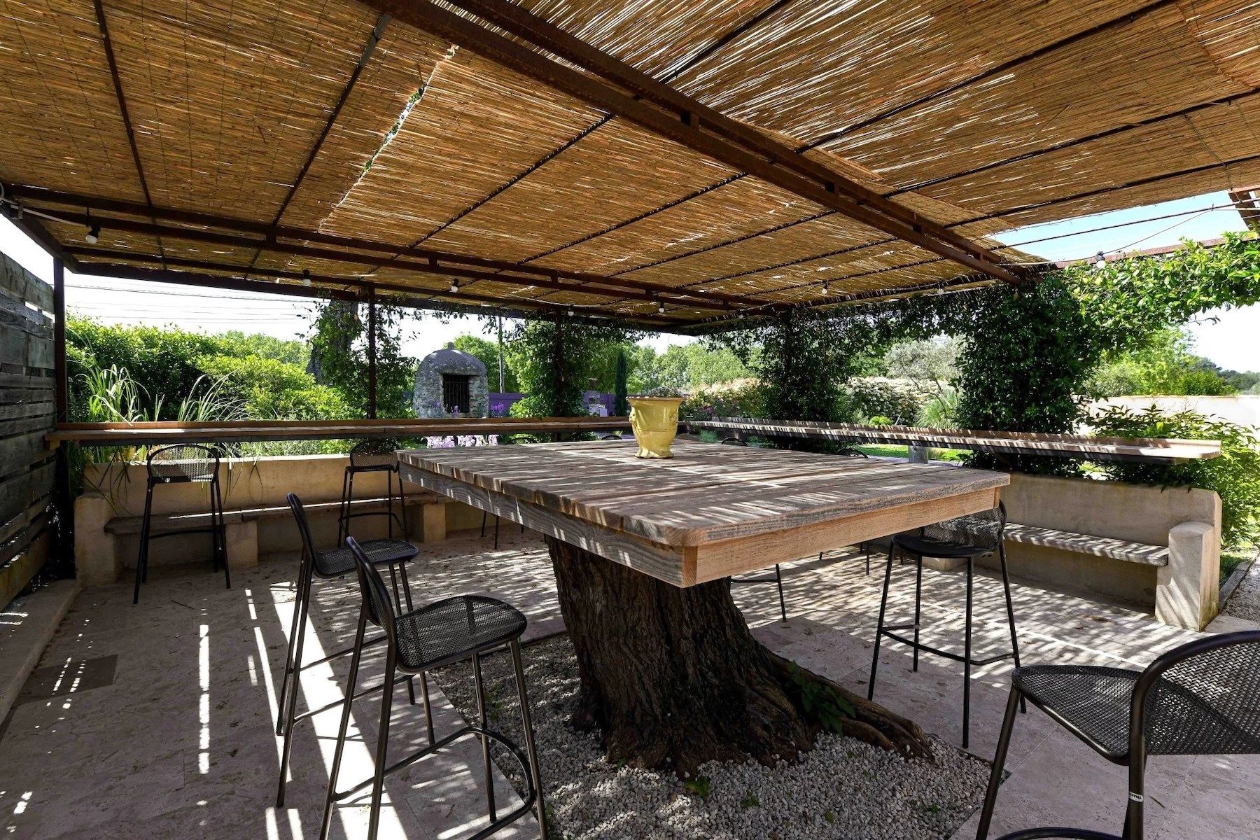 maison de luxe 7 Pièces en vente sur UZES (30700)