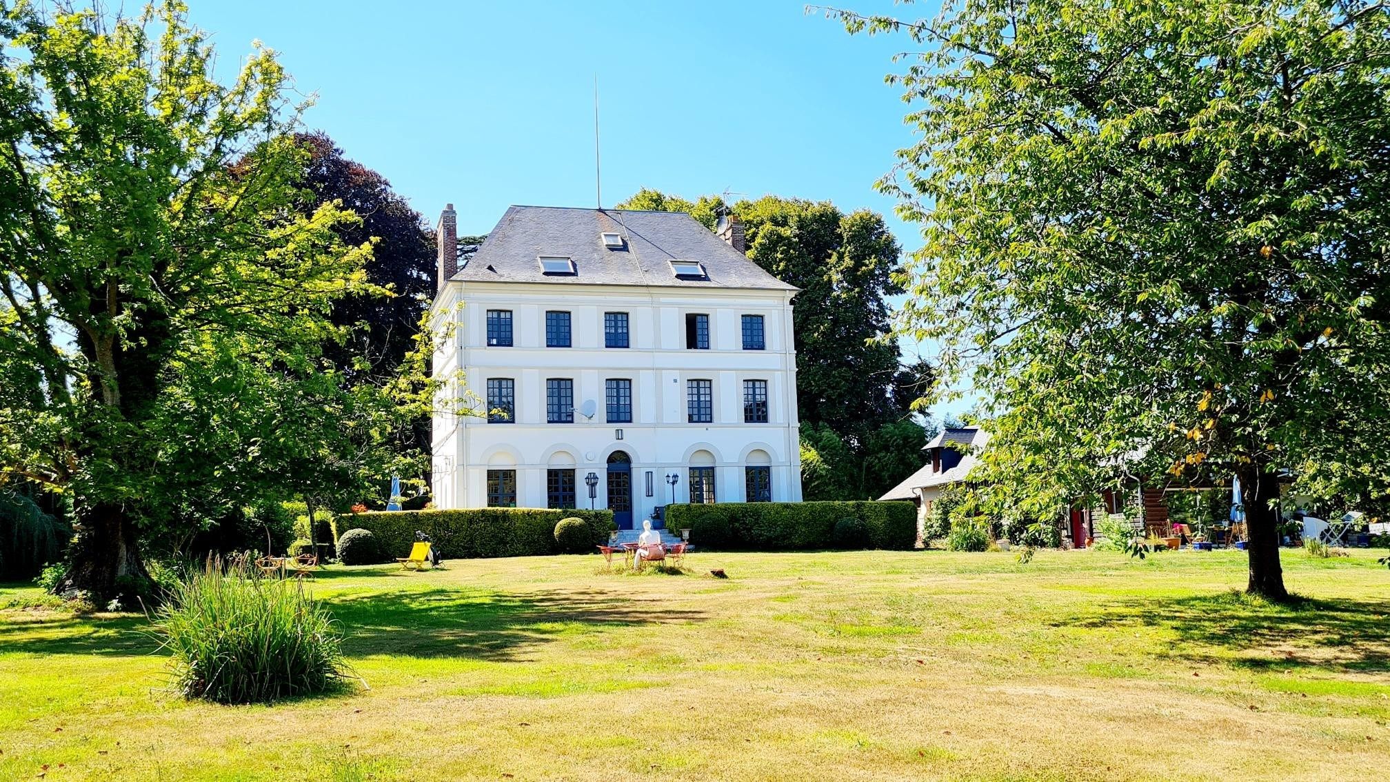 maison de maître 16 Pièces en vente sur DEAUVILLE (14800)