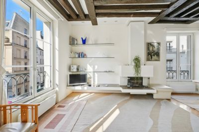 Sale Luxury apartment Paris 1 2 Rooms 52 m²