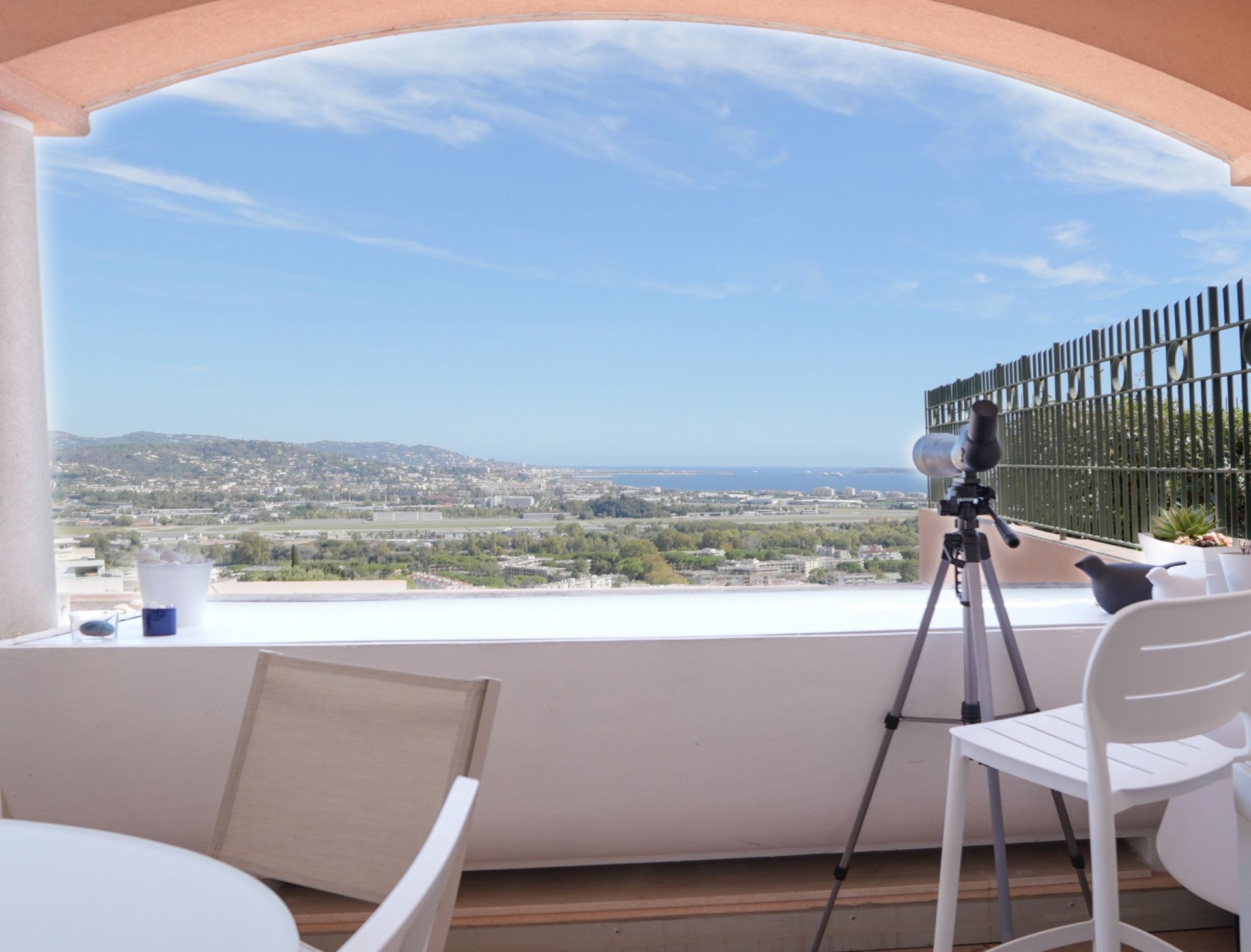 luxury apartment 3 Rooms for sale on MANDELIEU LA NAPOULE (06210)