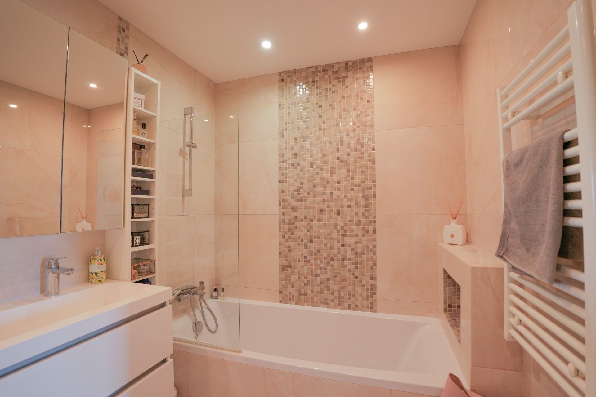 luxury apartment 3 Rooms for sale on MANDELIEU LA NAPOULE (06210)