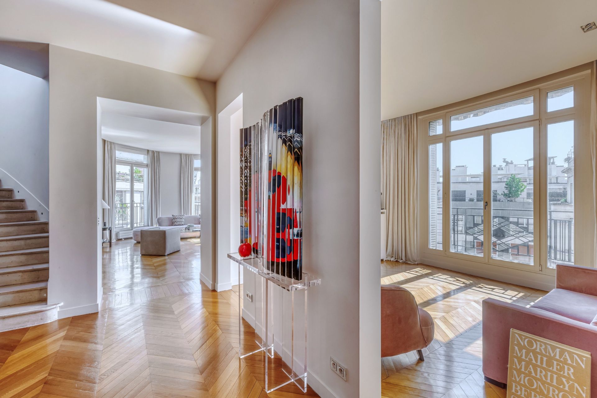luxury apartment 13 Rooms for sale on PARIS (75016)
