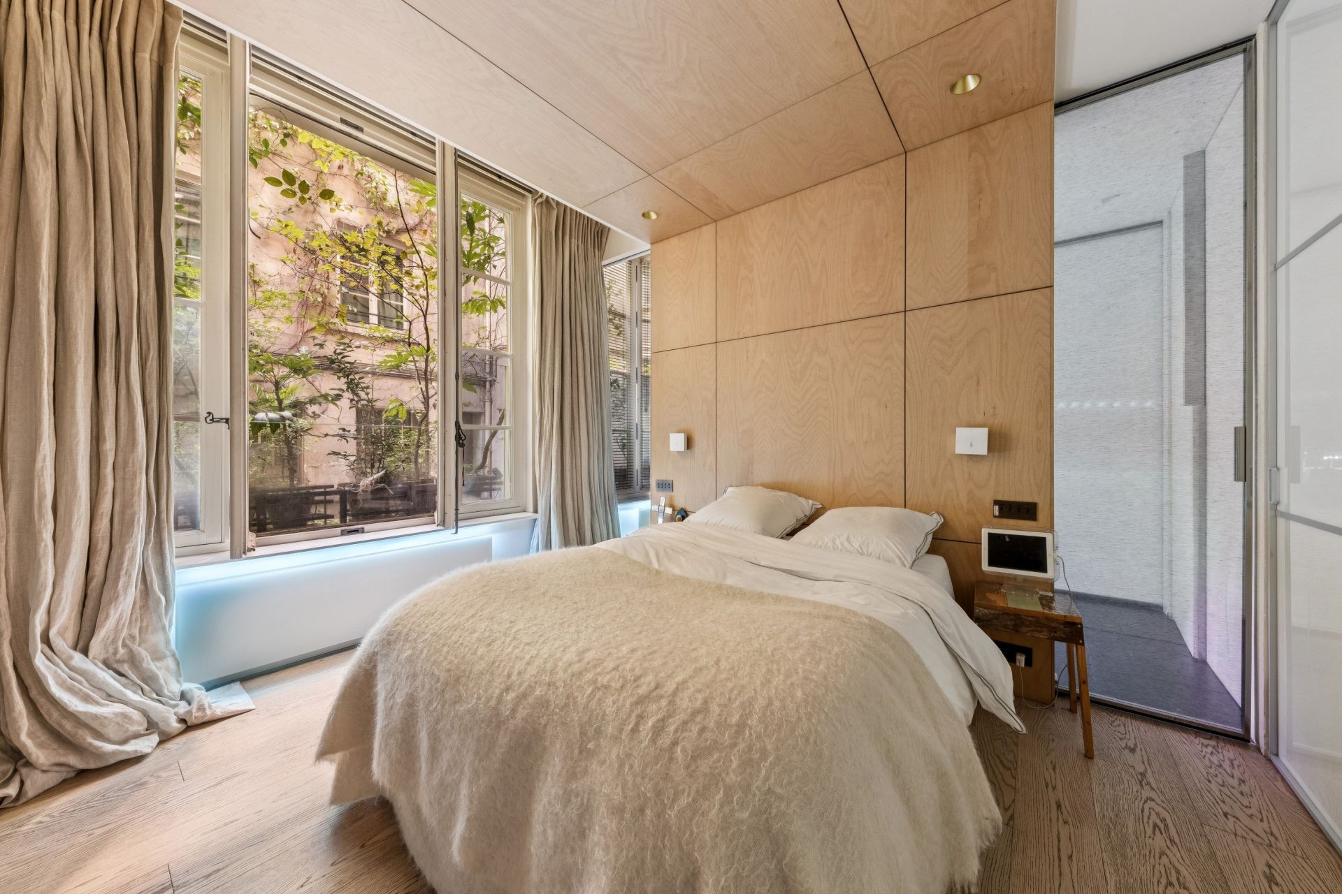 luxury apartment 3 Rooms for sale on PARIS (75003)