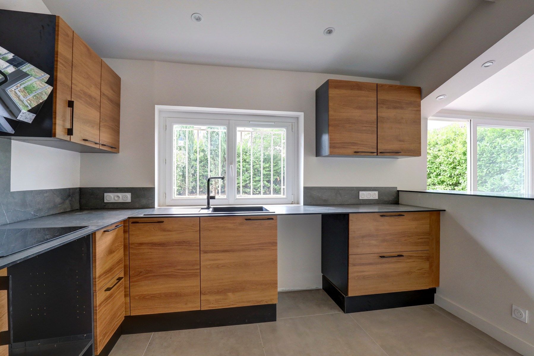 luxury house 5 Rooms for rent on L UNION (31240)