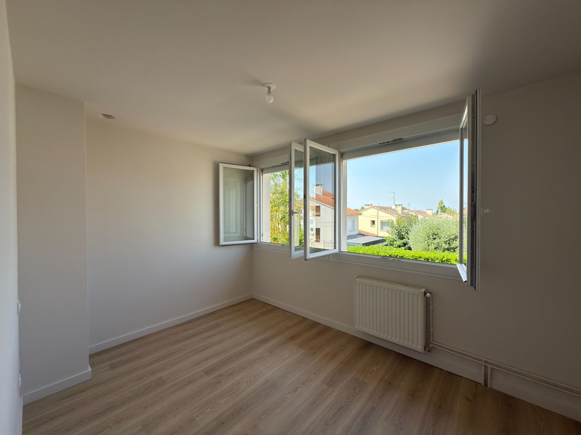 luxury house 5 Rooms for rent on L UNION (31240)