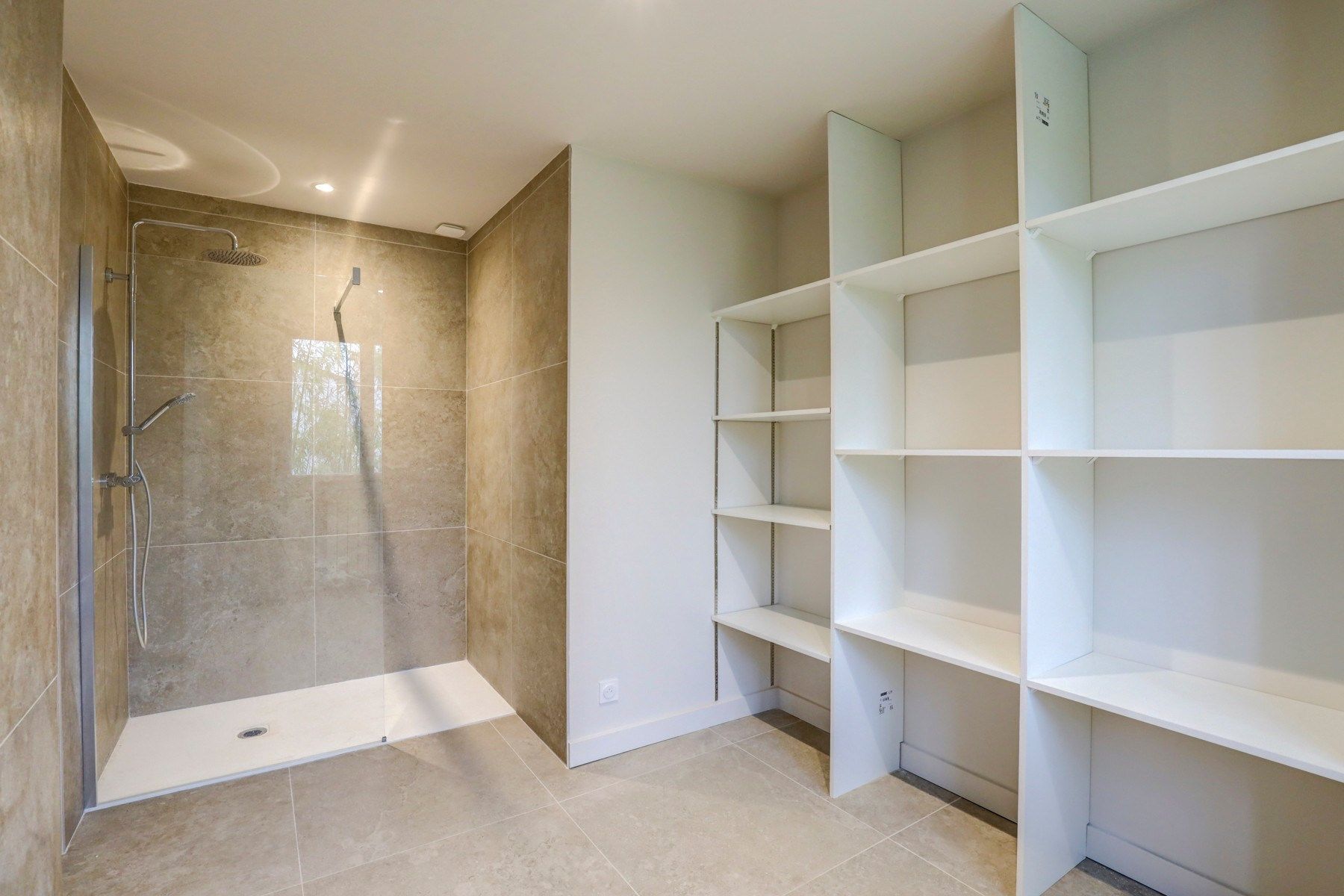 luxury house 5 Rooms for rent on L UNION (31240)