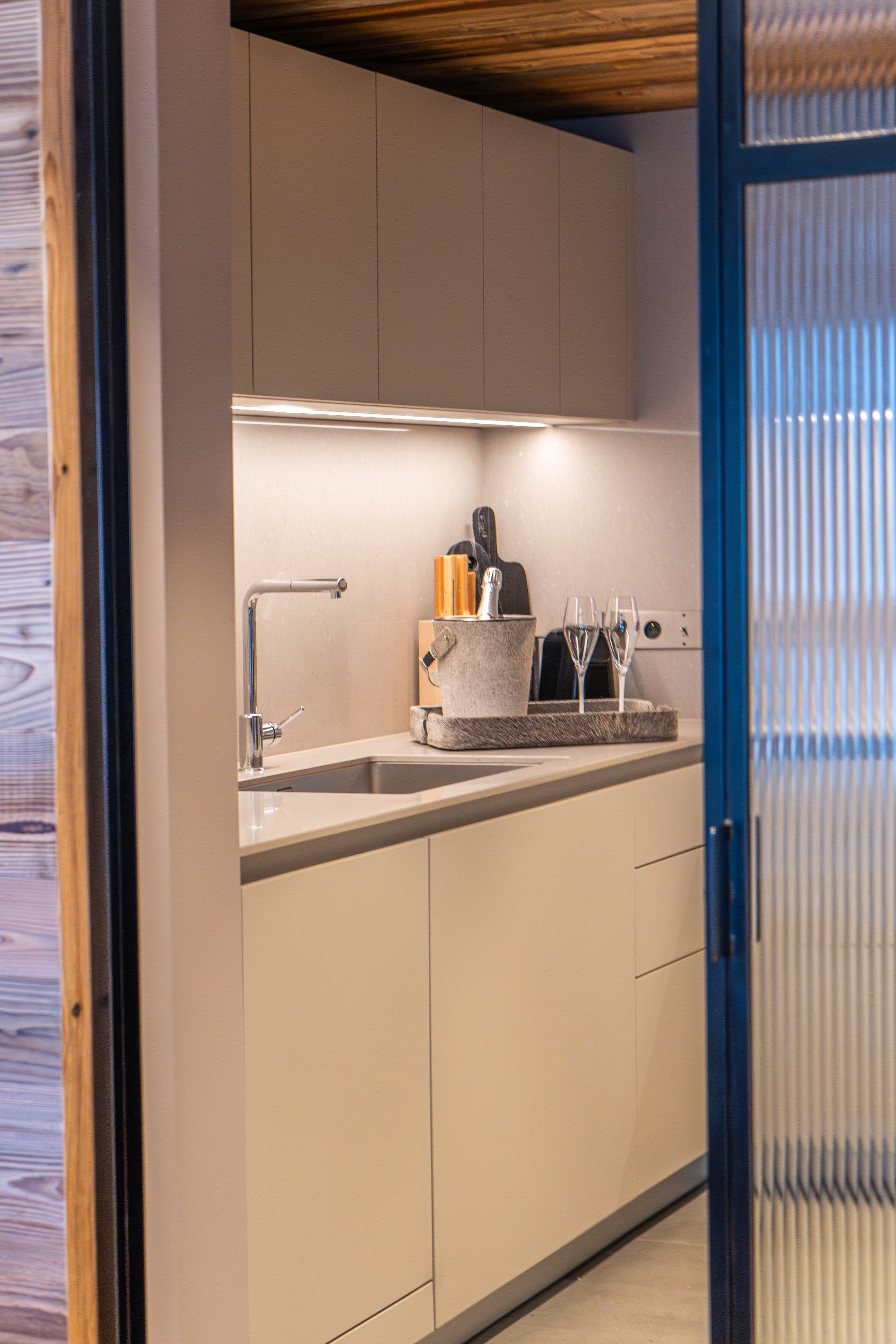 appartement de luxe 5 Pièces en location saisonnière sur MERIBEL LES ALLUES (73550)