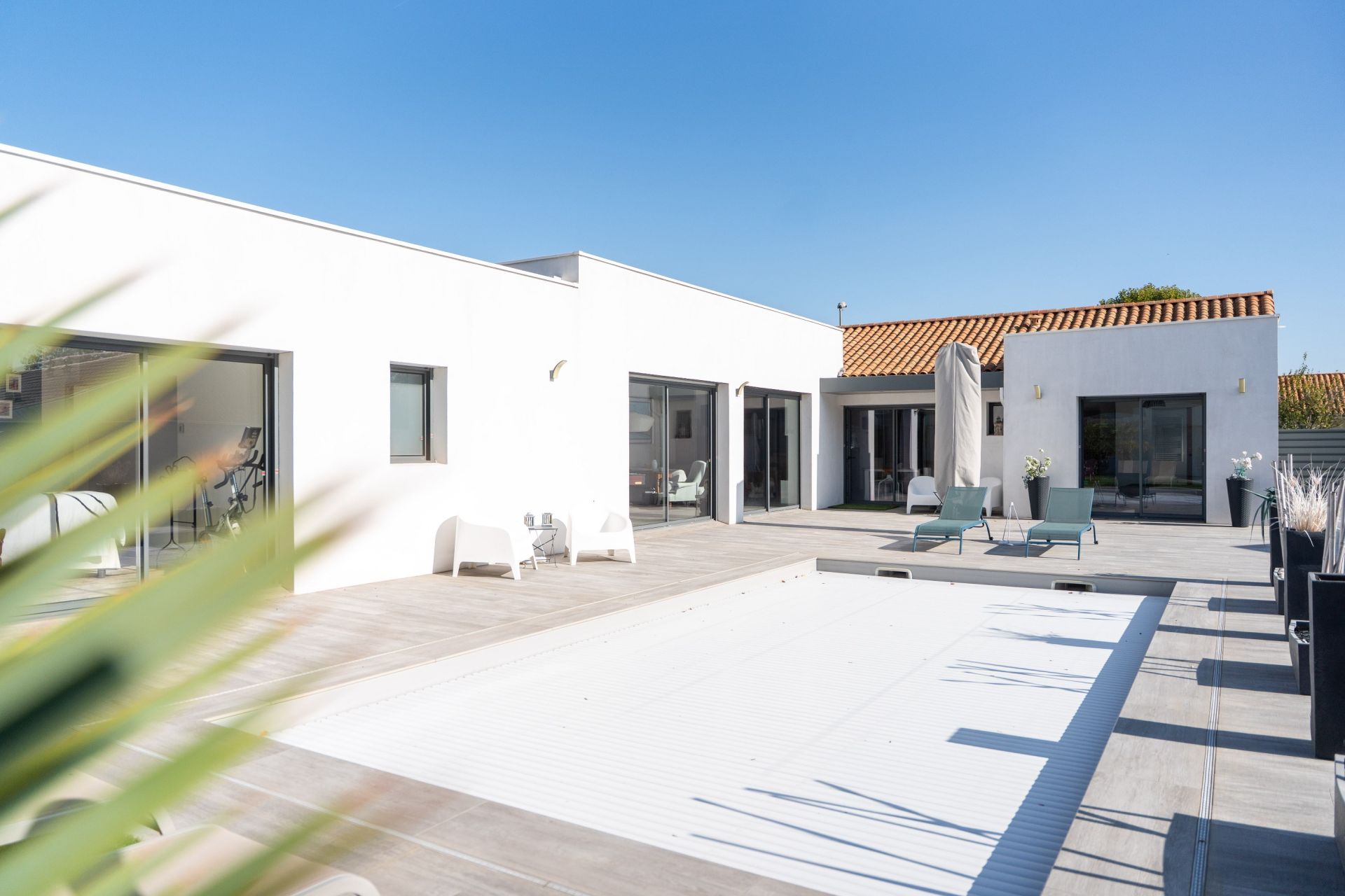 maison contemporaine 5 Pièces en vente sur AYTRE (17440)