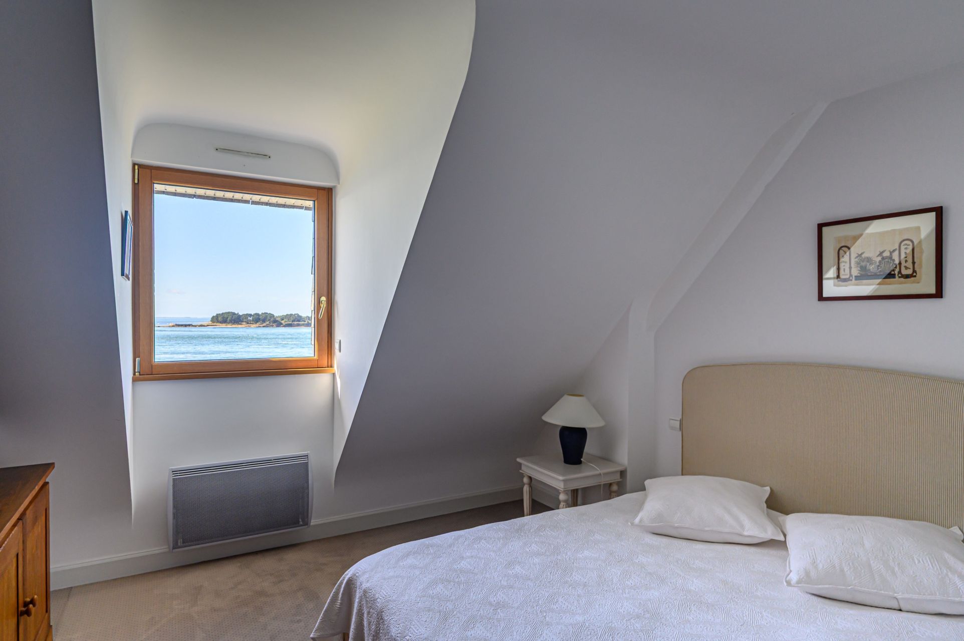 luxury house 6 Rooms for sale on PORT NAVALO (56640)