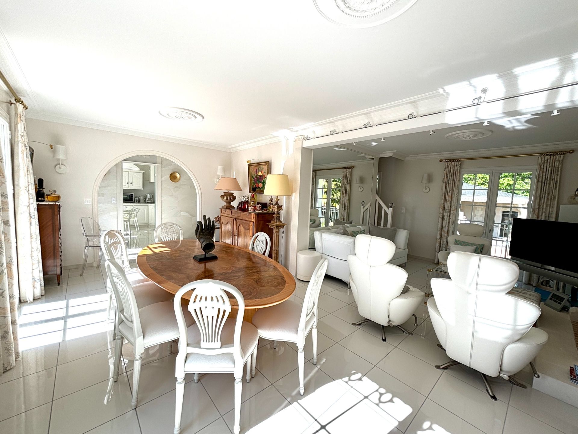 luxury house 7 Rooms for sale on ST ROCH (37390)