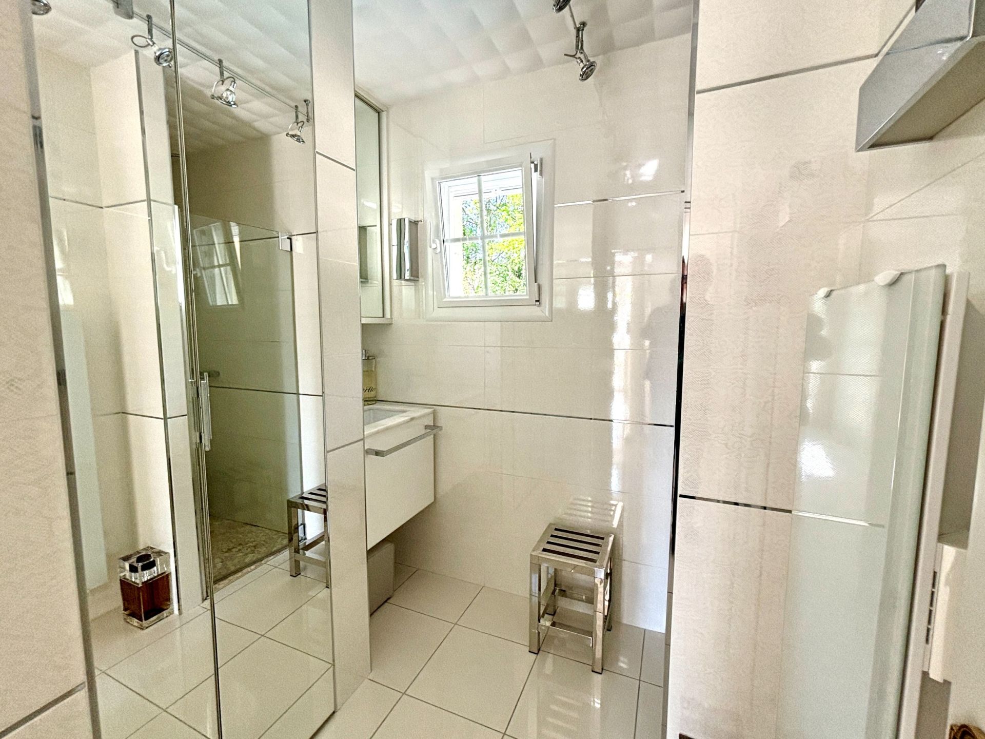 luxury house 7 Rooms for sale on ST ROCH (37390)