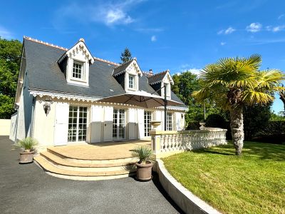 Sale Luxury house Saint-Roch 7 Rooms 110 m²