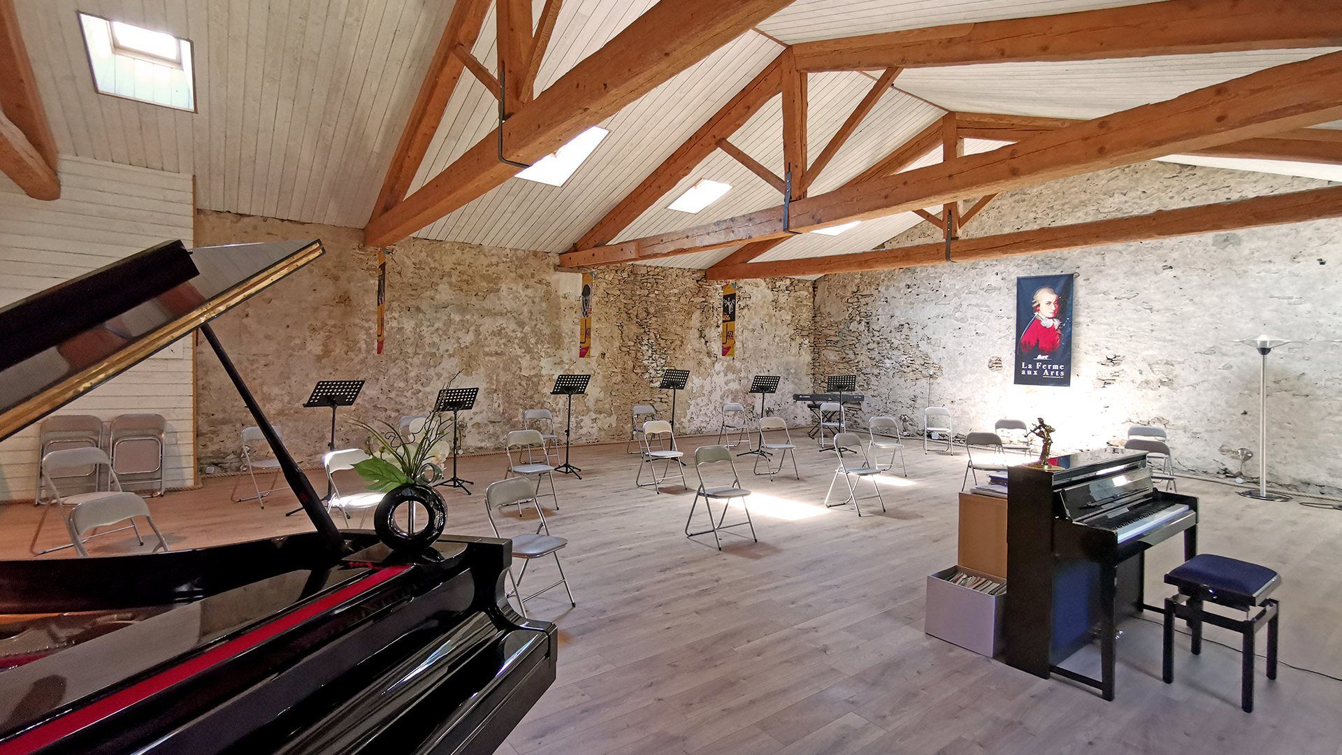 maison de luxe 8 Pièces en vente sur DOURGNE (81110)