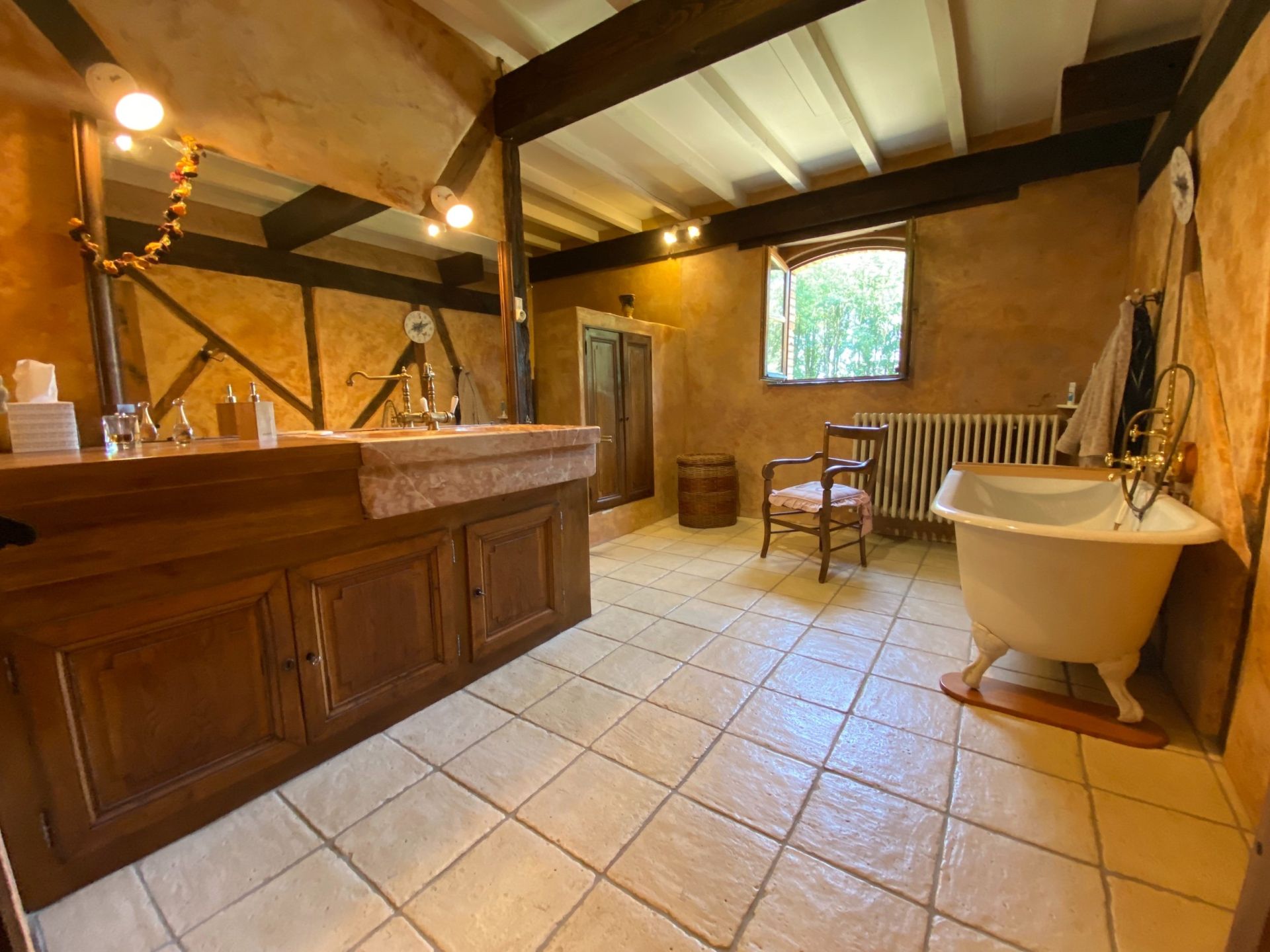 maison de luxe 8 Pièces en vente sur DOURGNE (81110)