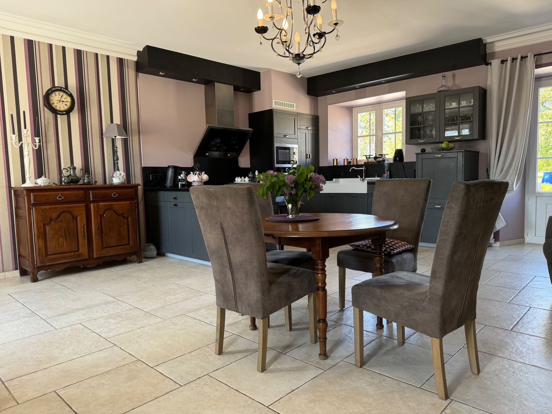 propriété de luxe 16 Pièces en vente sur STE MERE EGLISE (50480)