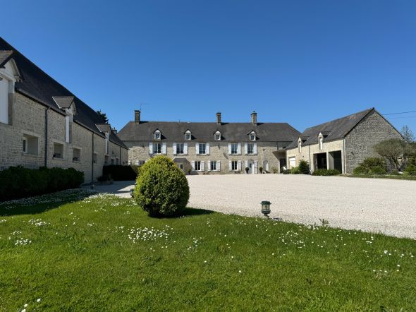 Sale Luxury property Sainte-Mère-Église 16 Rooms 490 m²