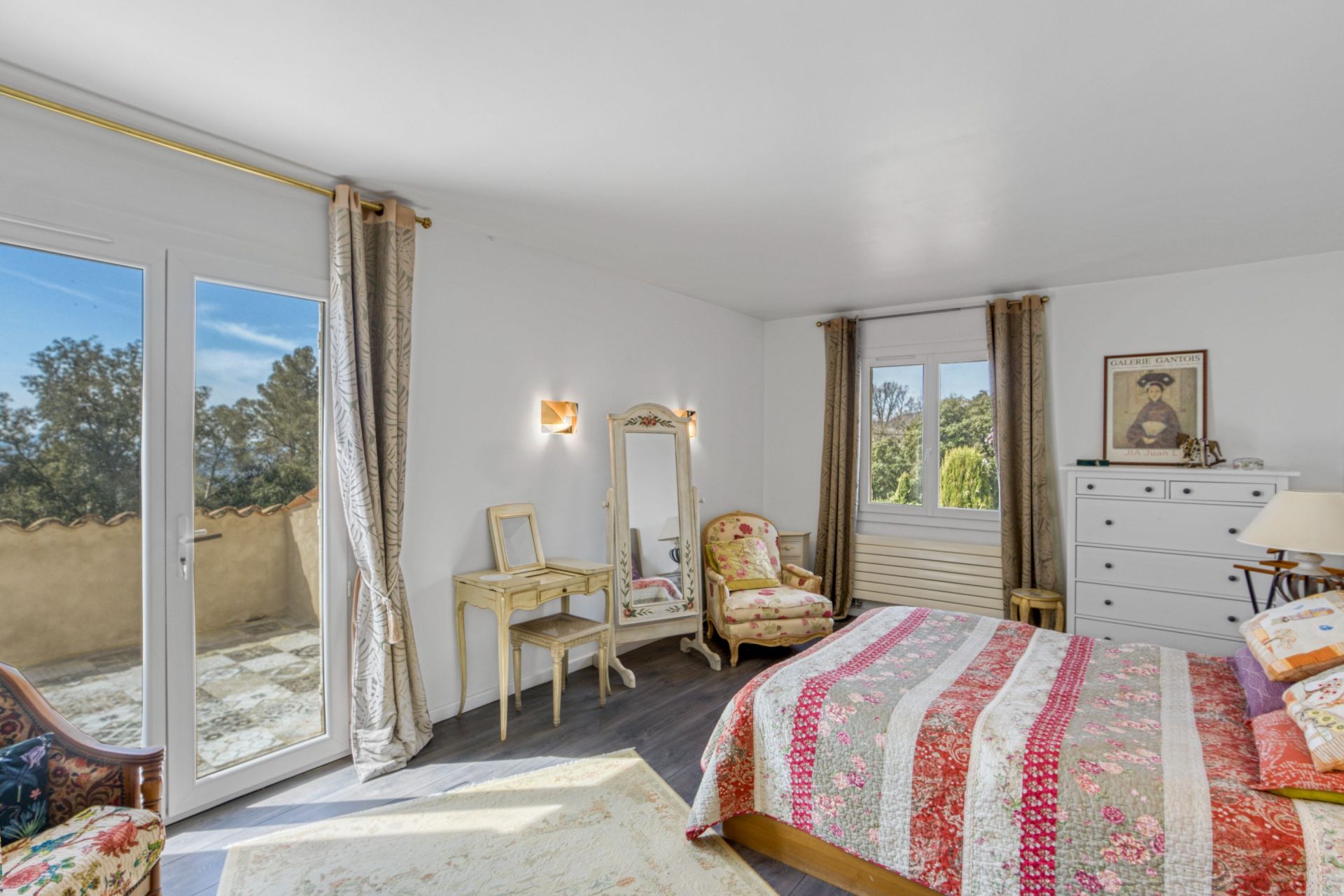 villa de luxe 5 Pièces en vente sur CABRIS (06530)