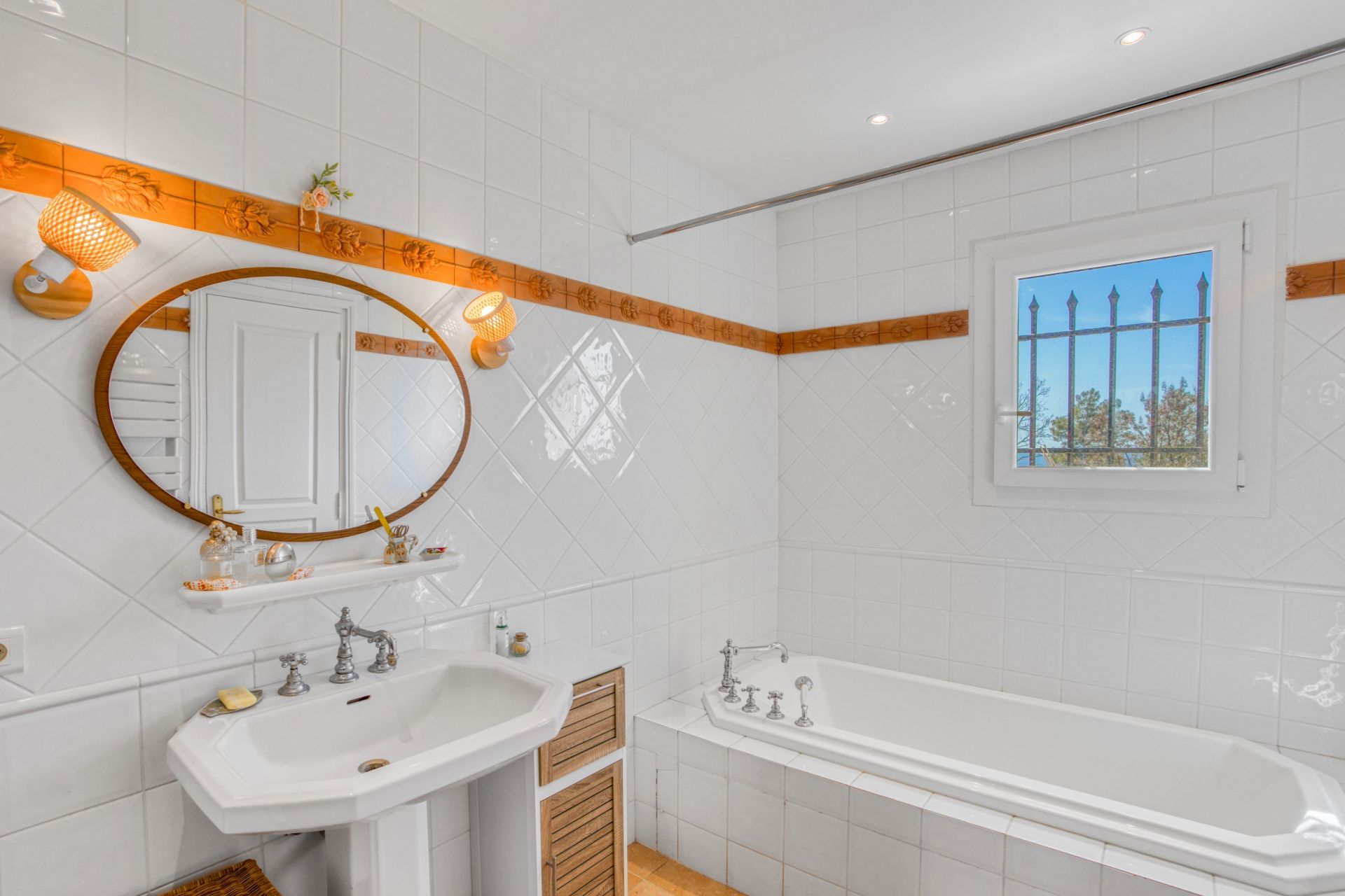 villa de luxe 5 Pièces en vente sur CABRIS (06530)