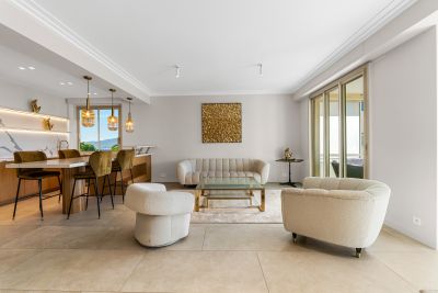 Sale Luxury apartment Cannes 3&nbsp;Rooms 97&nbsp;m²