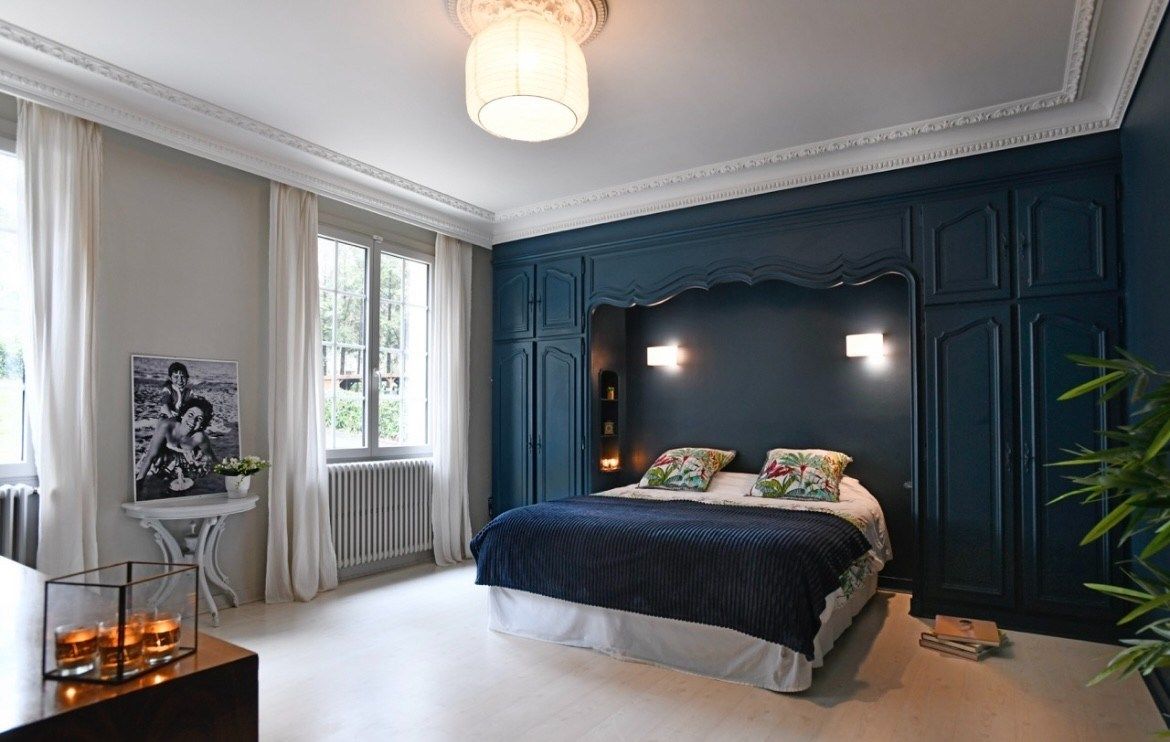 luxury house 10 Rooms for sale on LA CHAPELLE SUR ERDRE (44240)