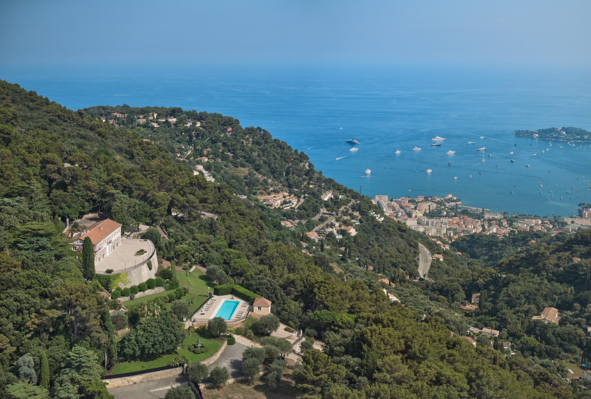 propriété de luxe 25 Pièces en vente sur VILLEFRANCHE SUR MER (06230)