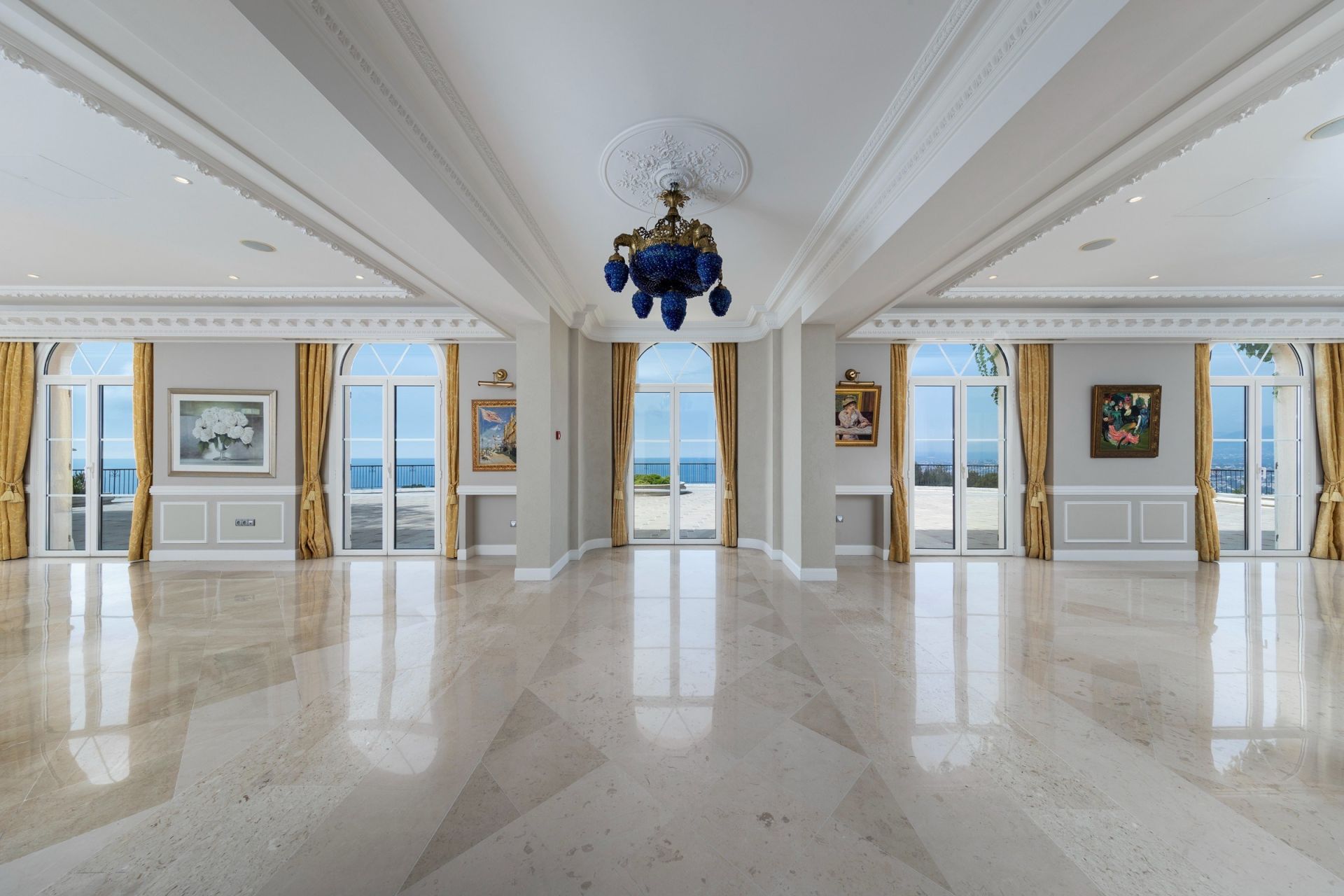 propriété de luxe 25 Pièces en vente sur VILLEFRANCHE SUR MER (06230)