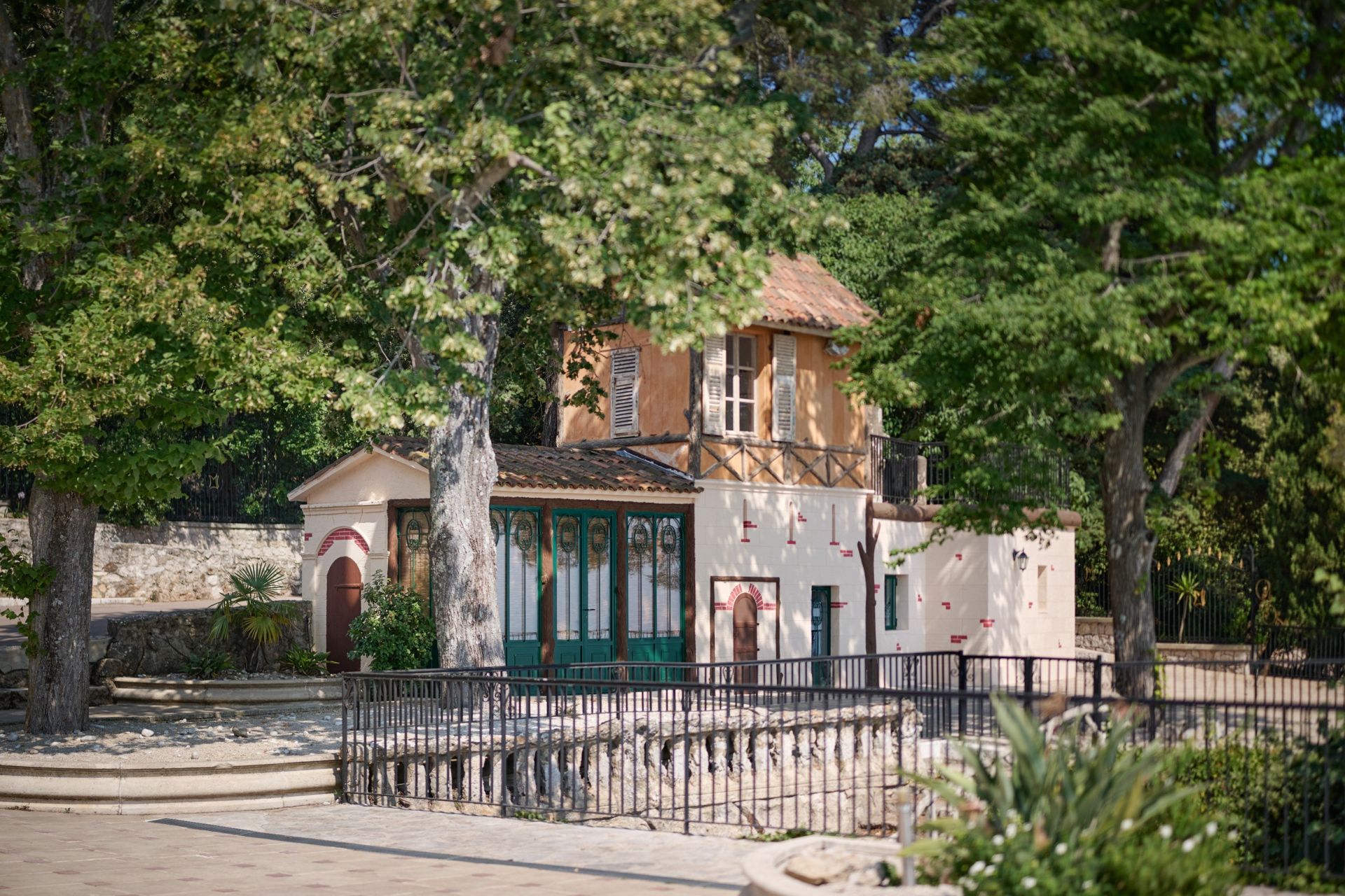 propriété de luxe 25 Pièces en vente sur VILLEFRANCHE SUR MER (06230)