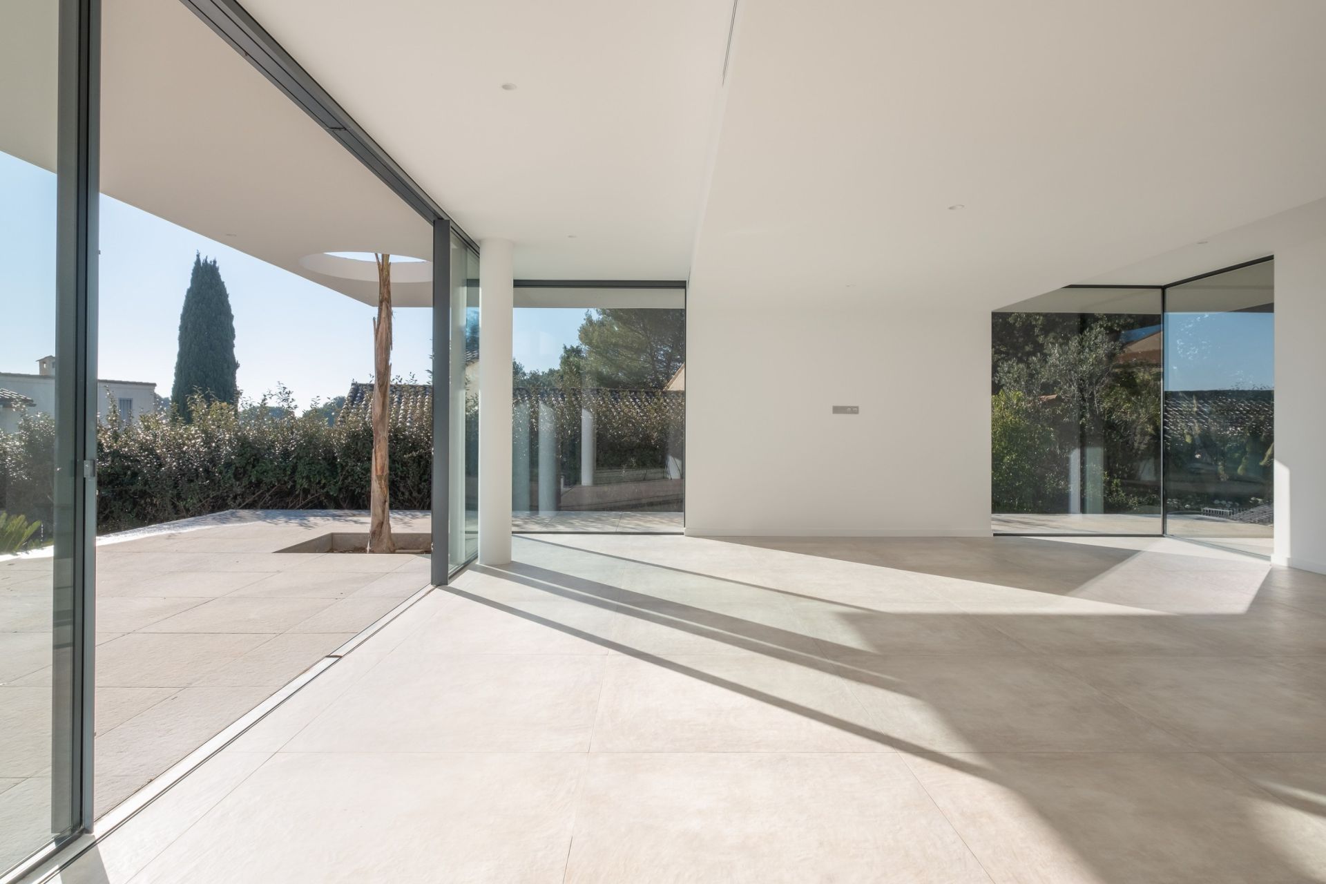 luxury house 7 Rooms for sale on CASTELNAU LE LEZ (34170)