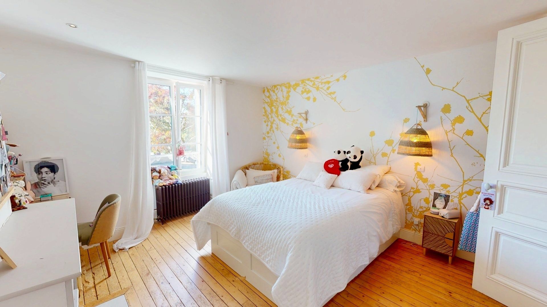 luxury house 10 Rooms for sale on ST JEAN DE BRAYE (45800)